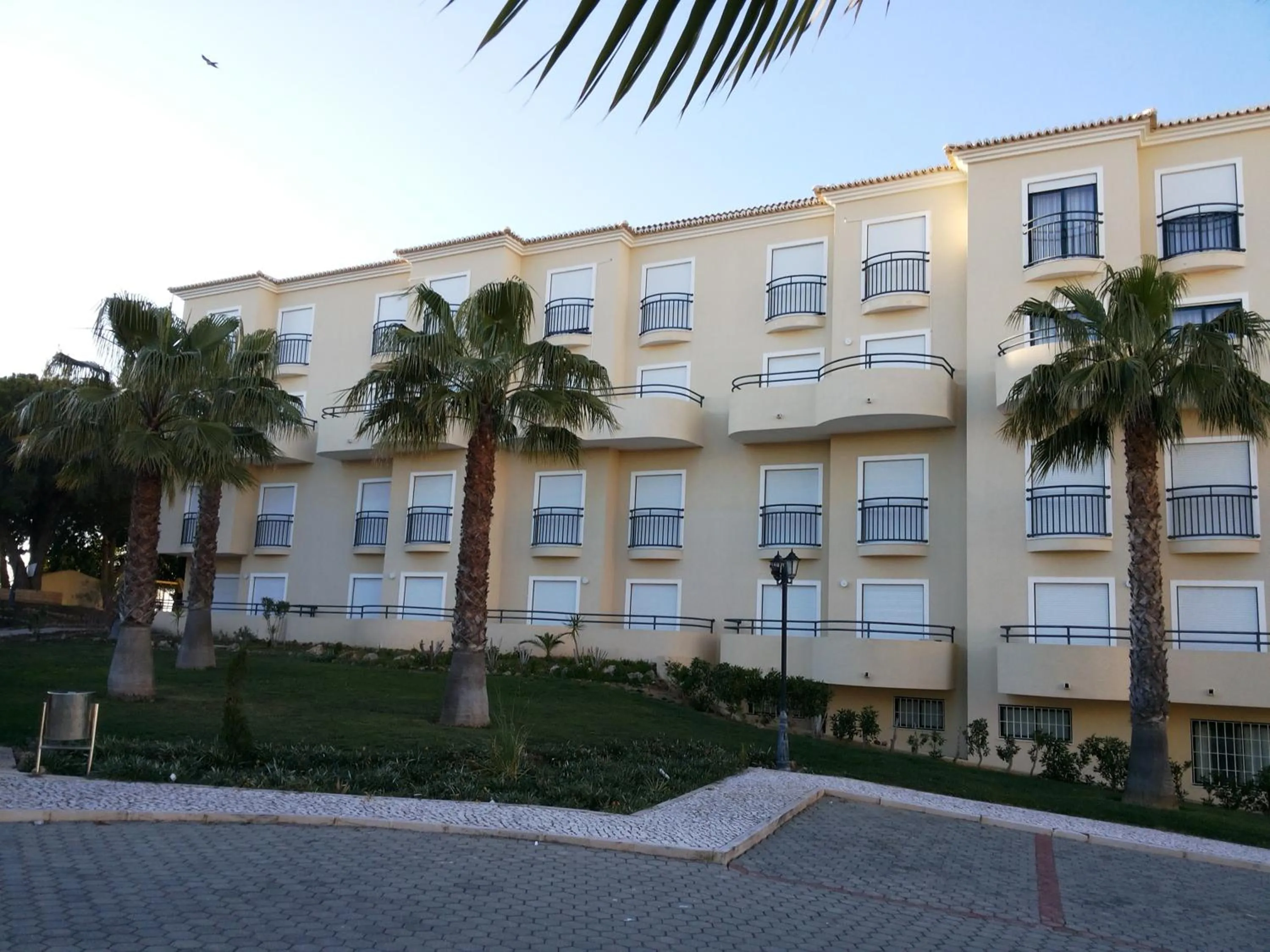 Facade/entrance in Plaza Real by Atlantichotels