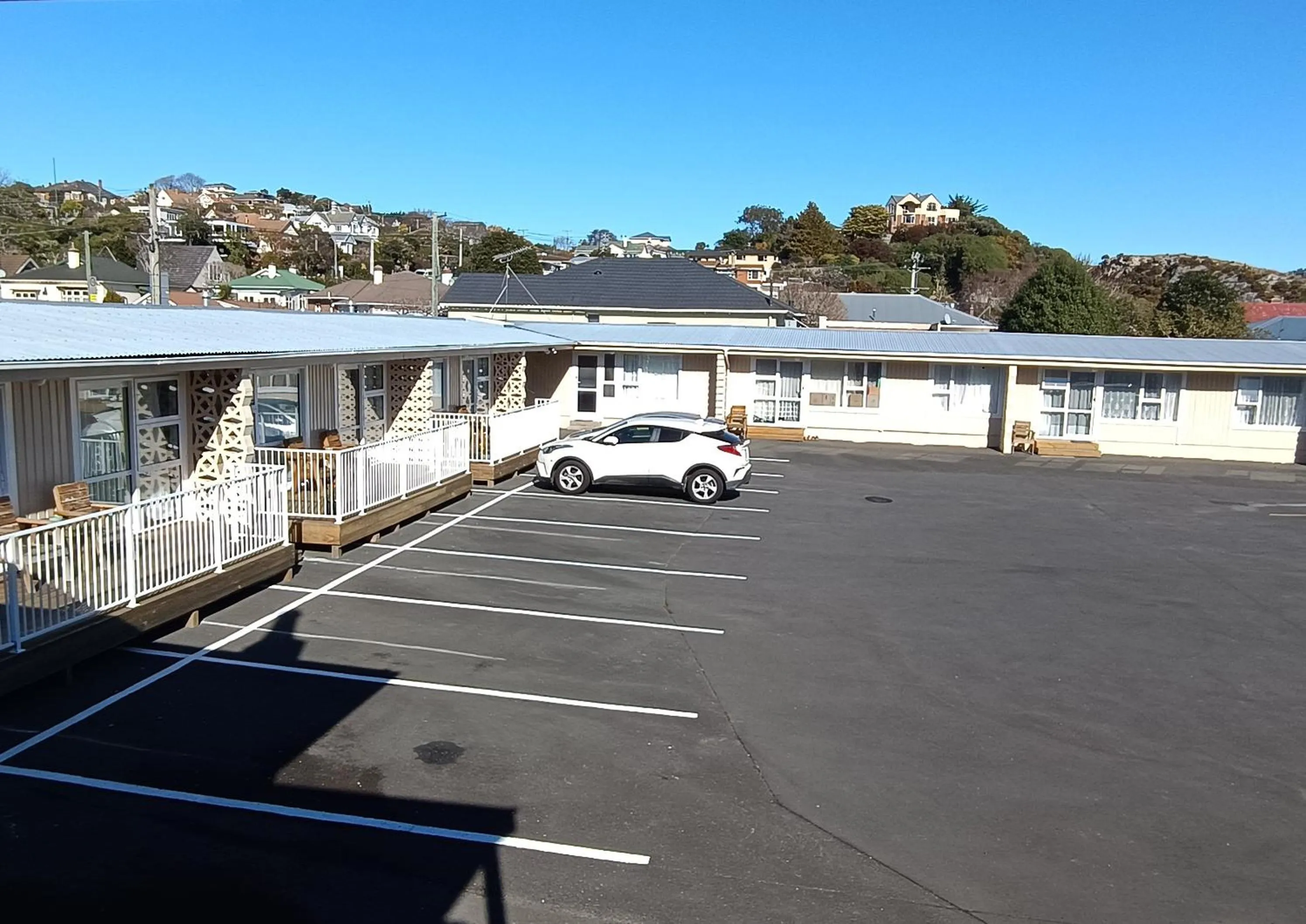 Property building in Bayfield Motel and Apartment