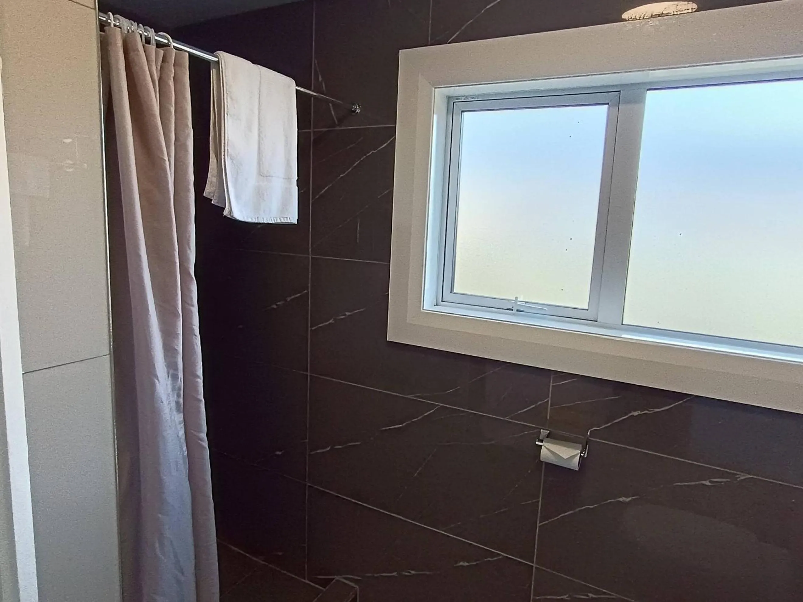 Shower in Bayfield Motel and Apartment
