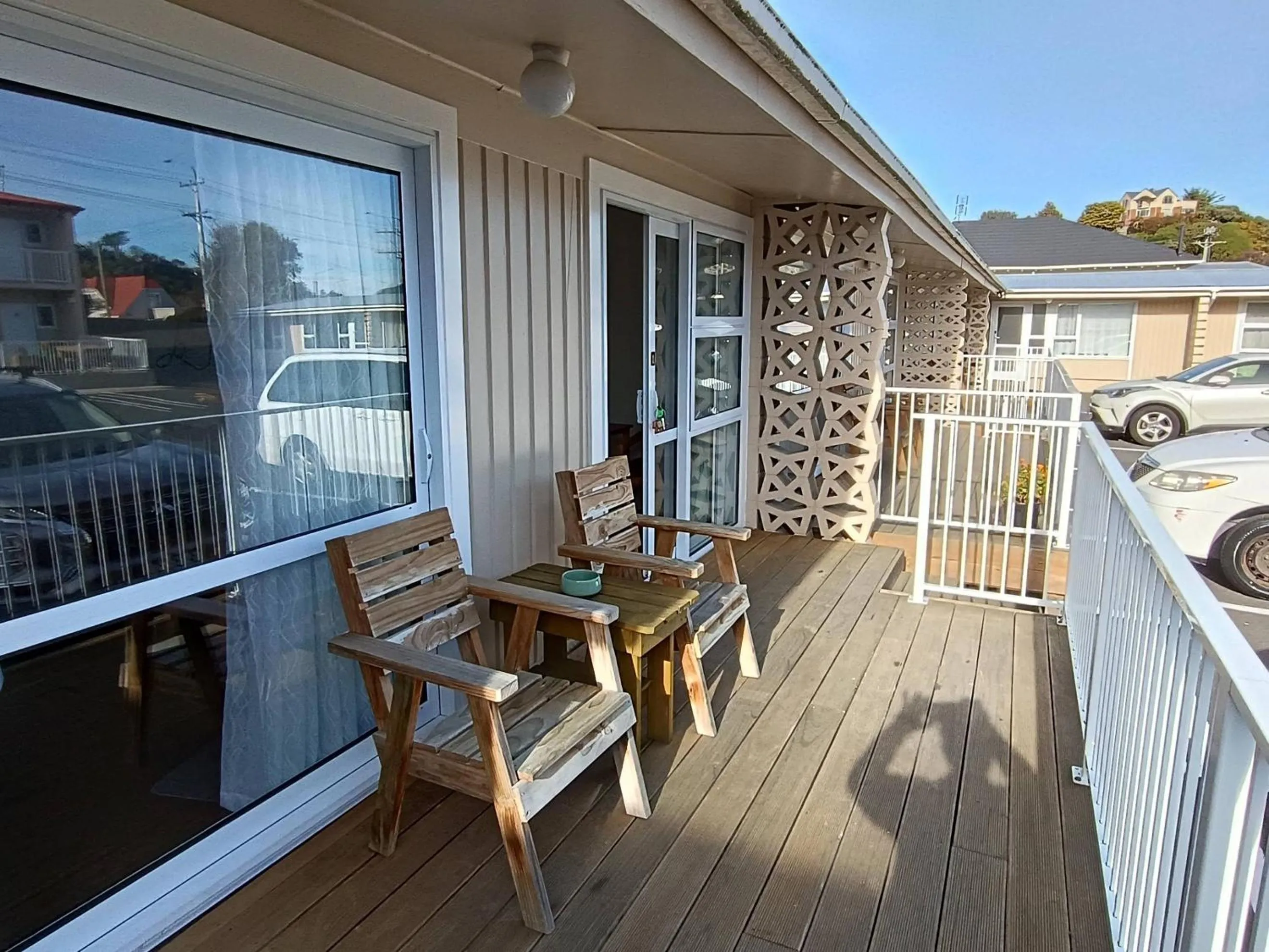 Balcony/Terrace in Bayfield Motel and Apartment