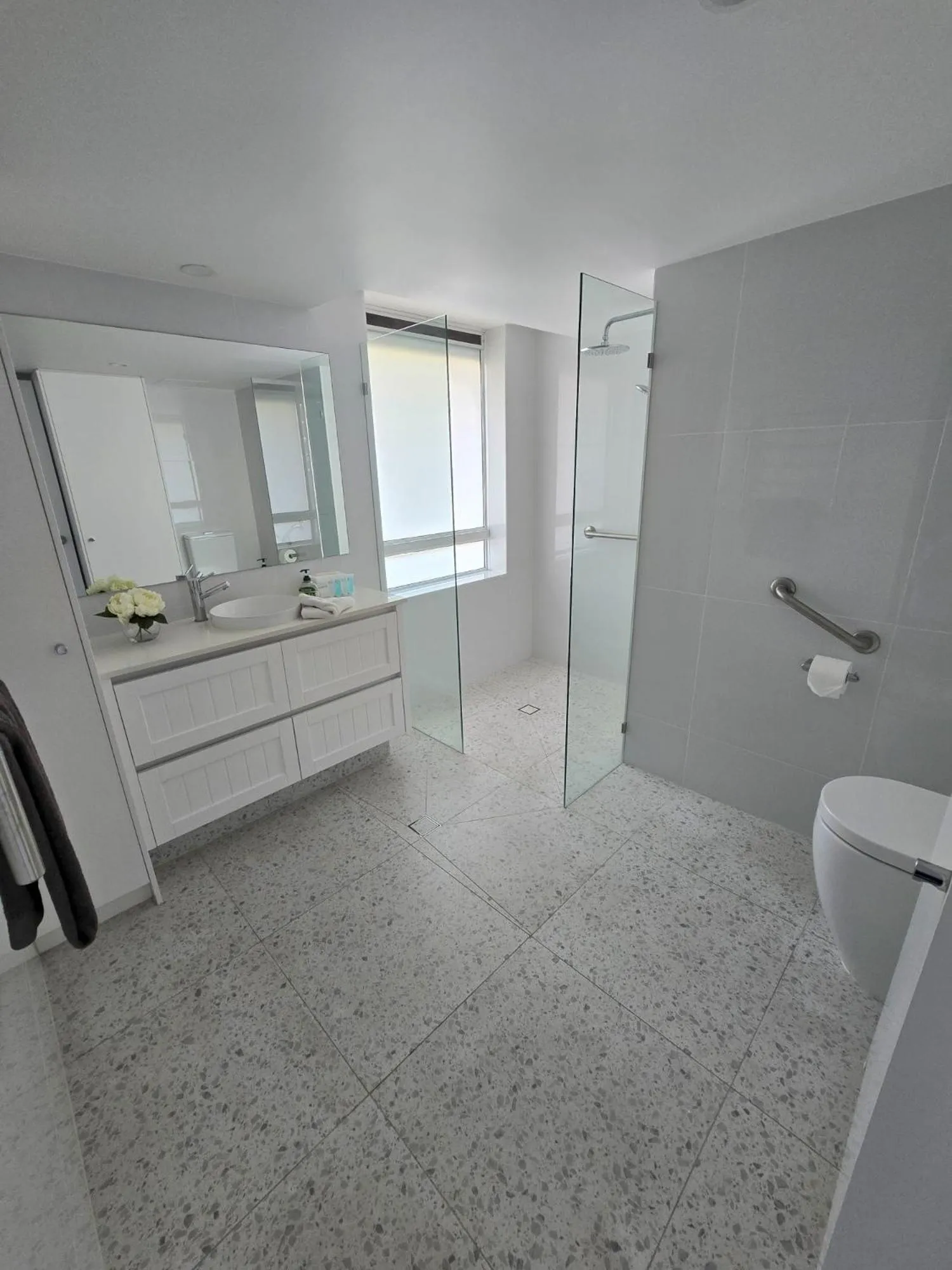 Bathroom in 19th Avenue on the Beach