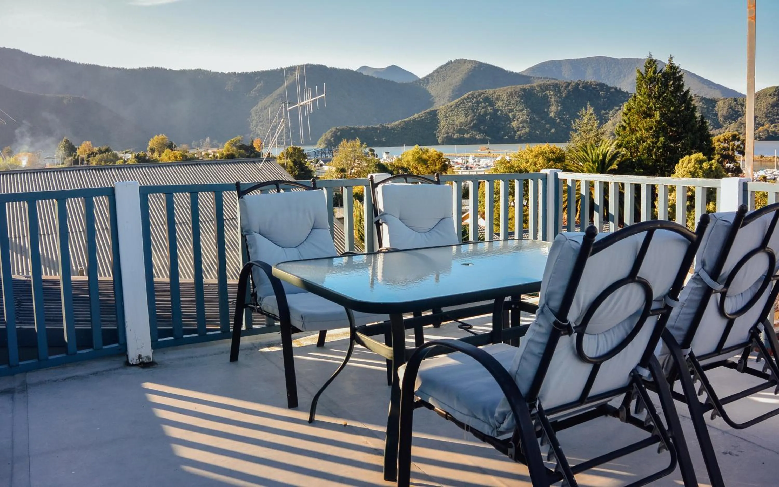 Balcony/Terrace in Blue Moon Lodge