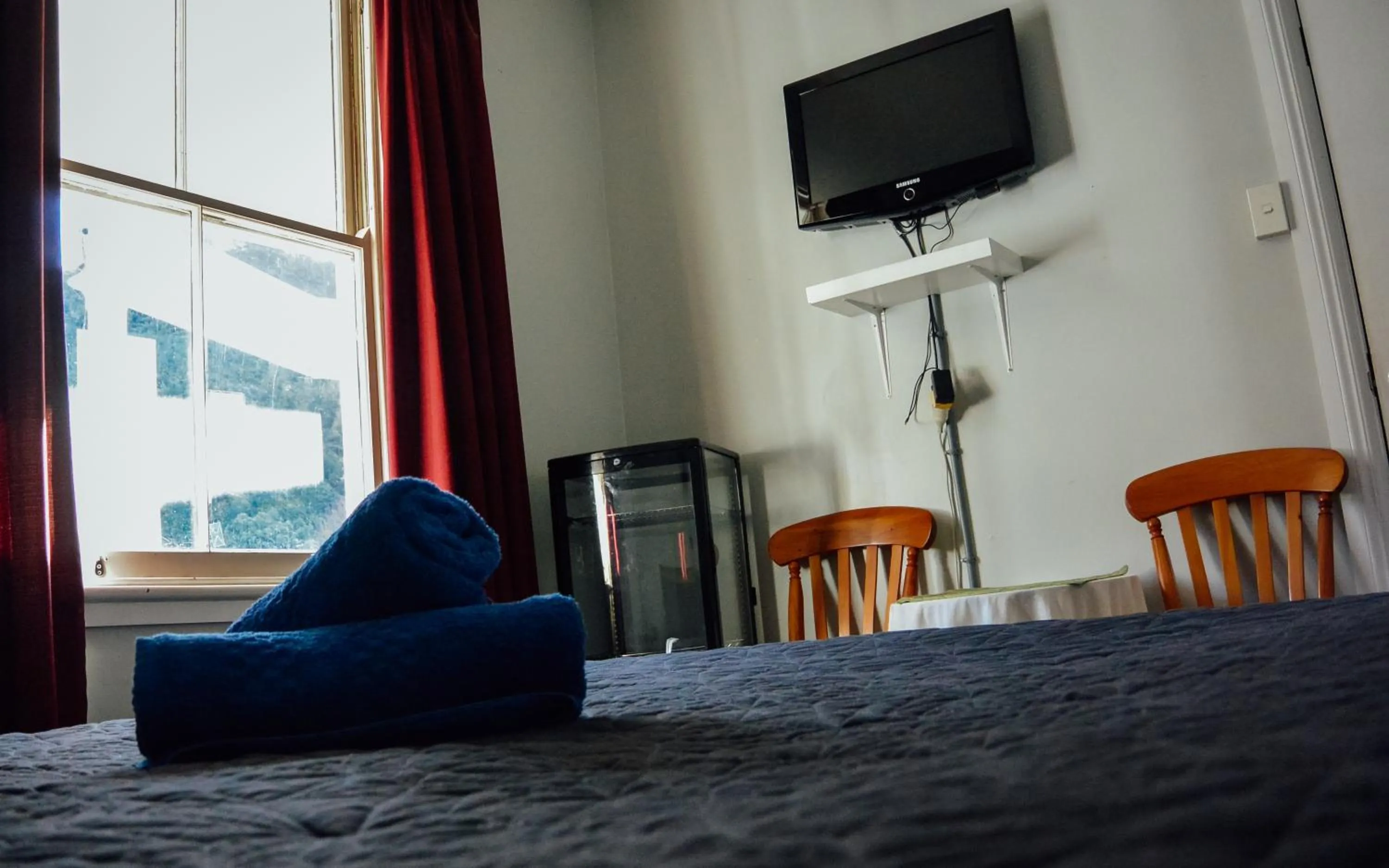 TV and multimedia in Blue Moon Lodge