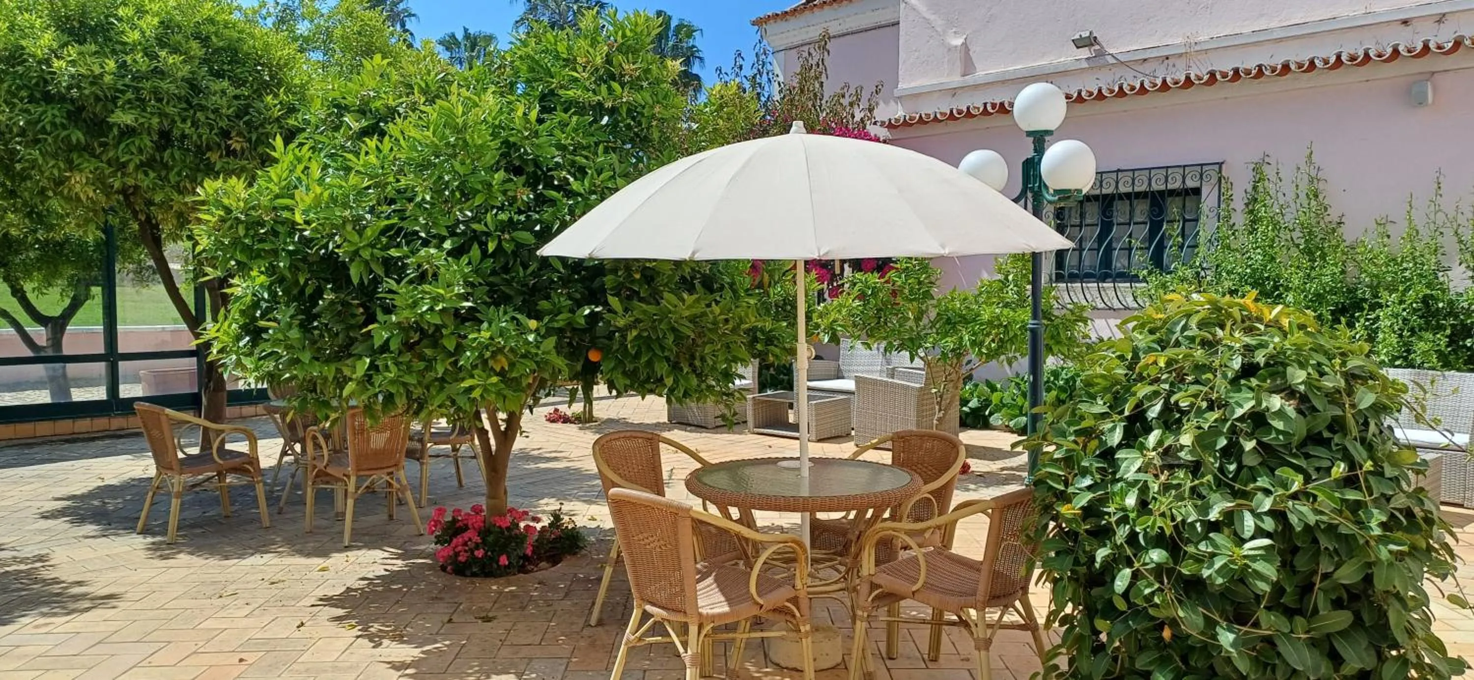 Patio in Turim Club Azeitao Hotel