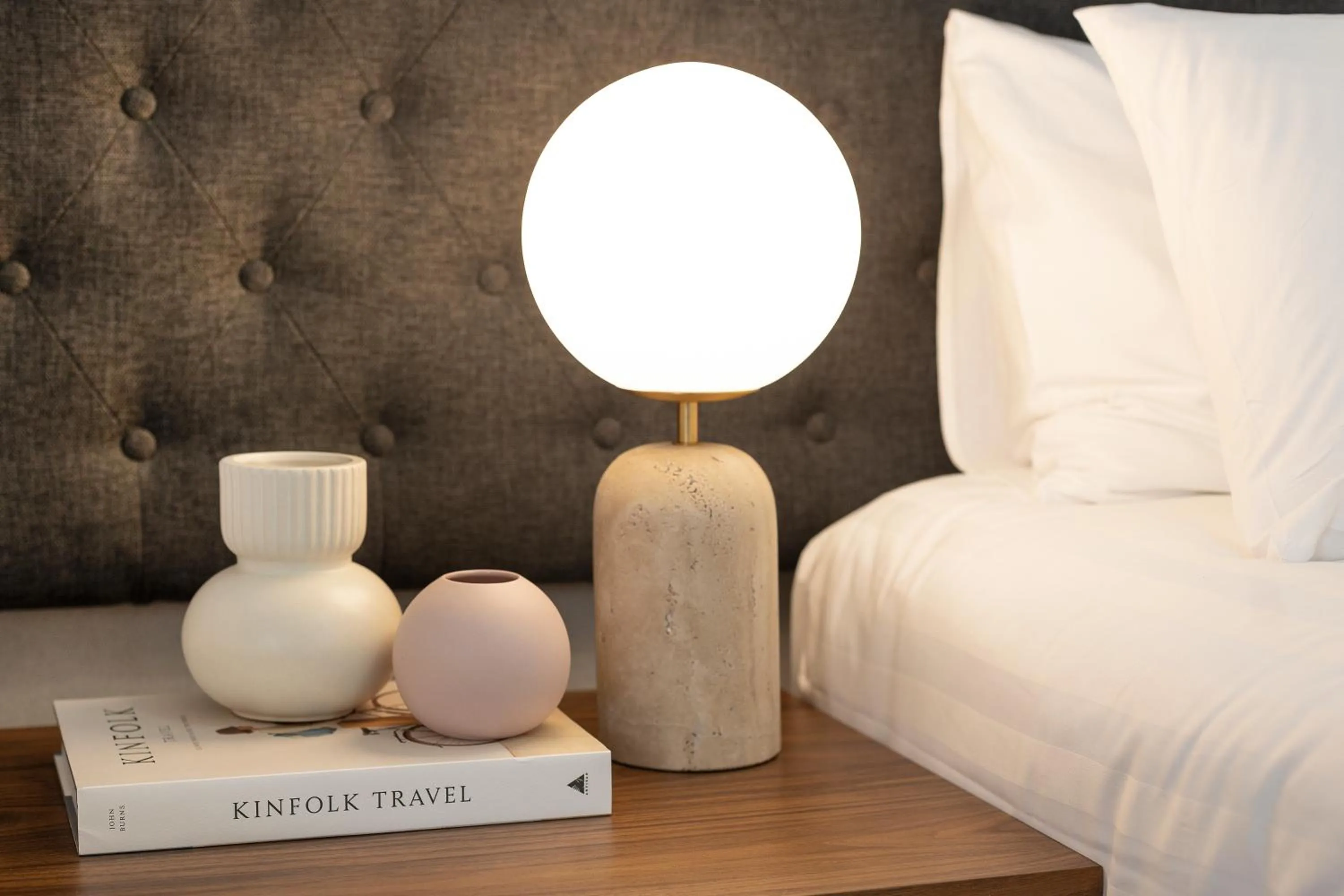 Bed in Burleigh Esplanade Apartments