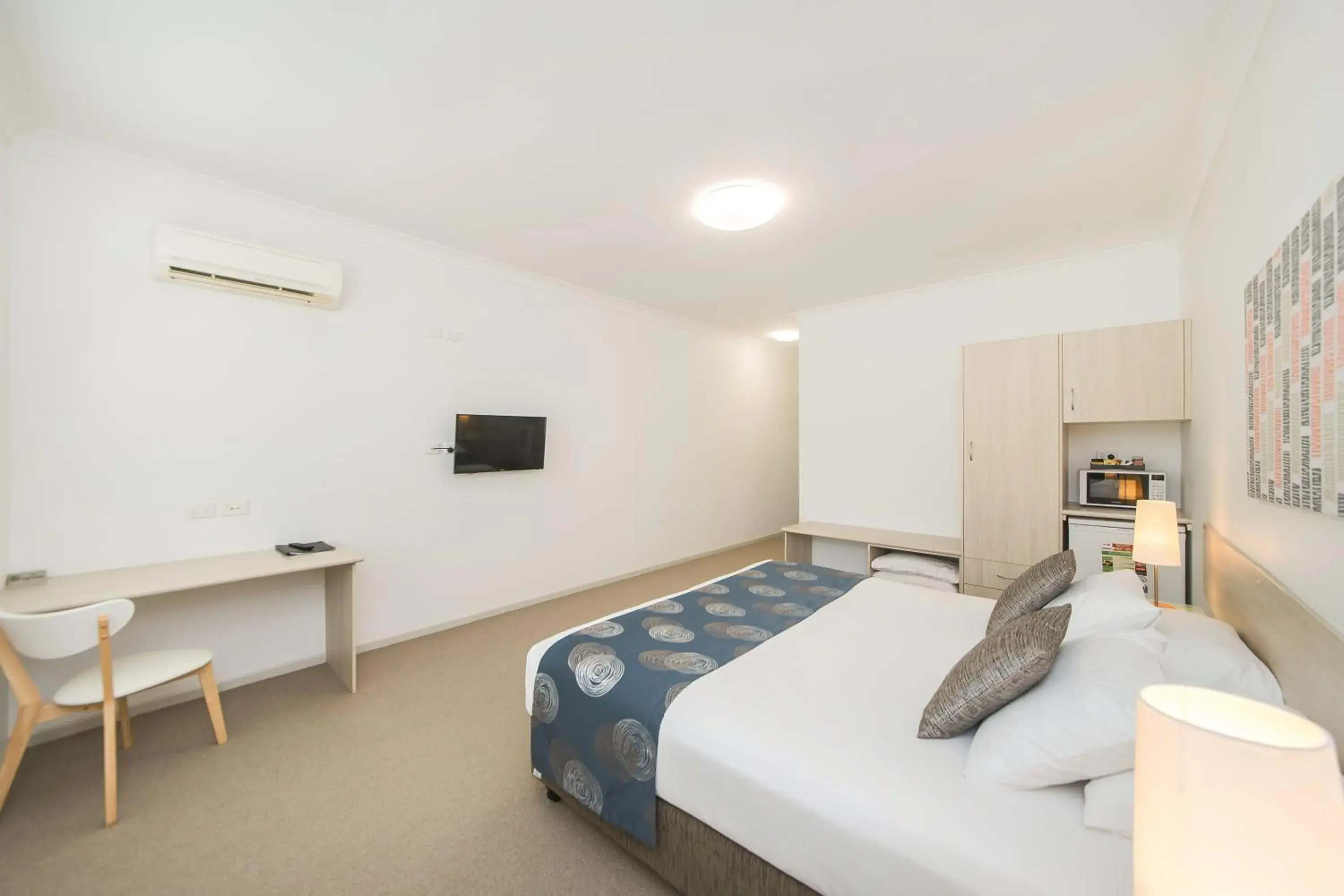 Standard King or Twin Room in The Coast Motel Standard King or Twin Room in The Coast Motel