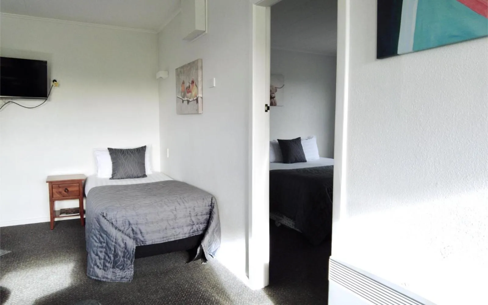 Bedroom, Bed in 554 Moana Court Motel