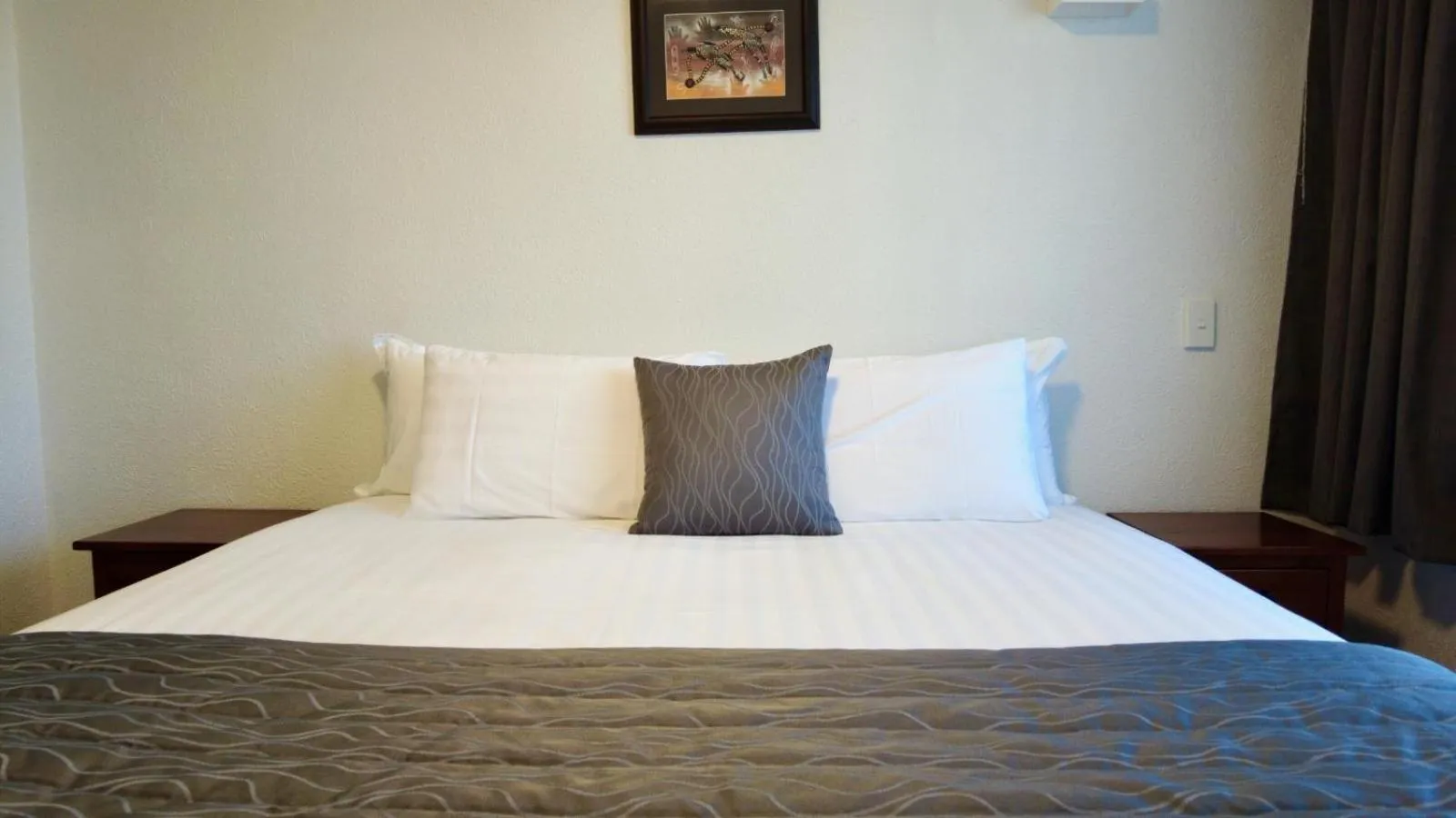 Bed in 554 Moana Court Motel