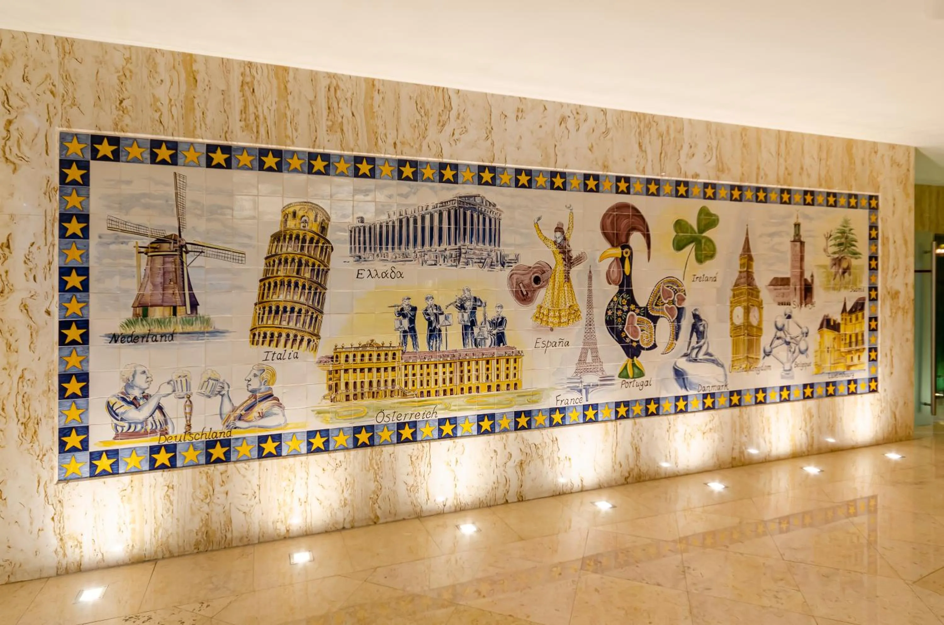 Lobby or reception in TURIM Europa Hotel