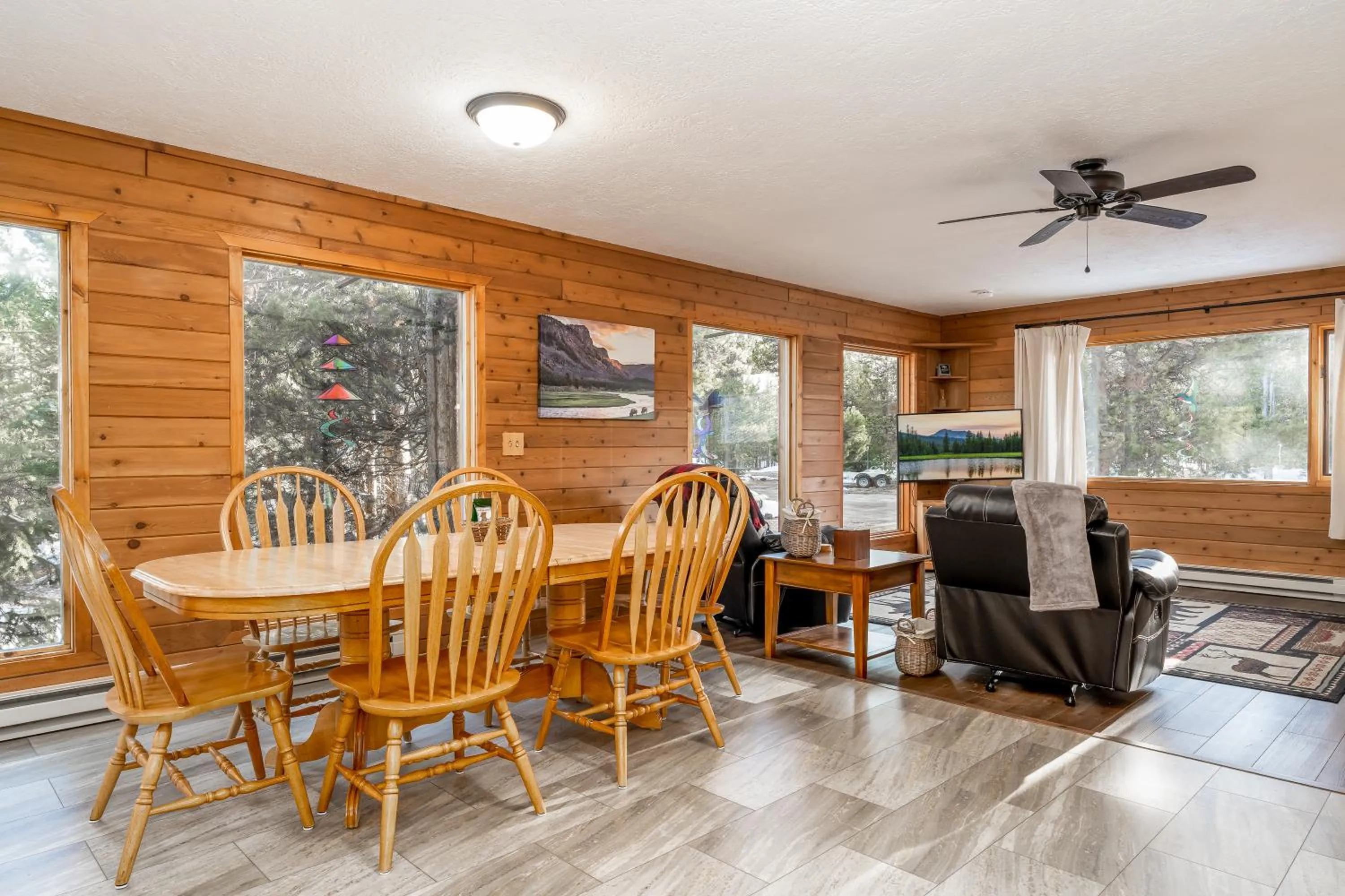 Seating area in Shepherd Family Retreats- Moose