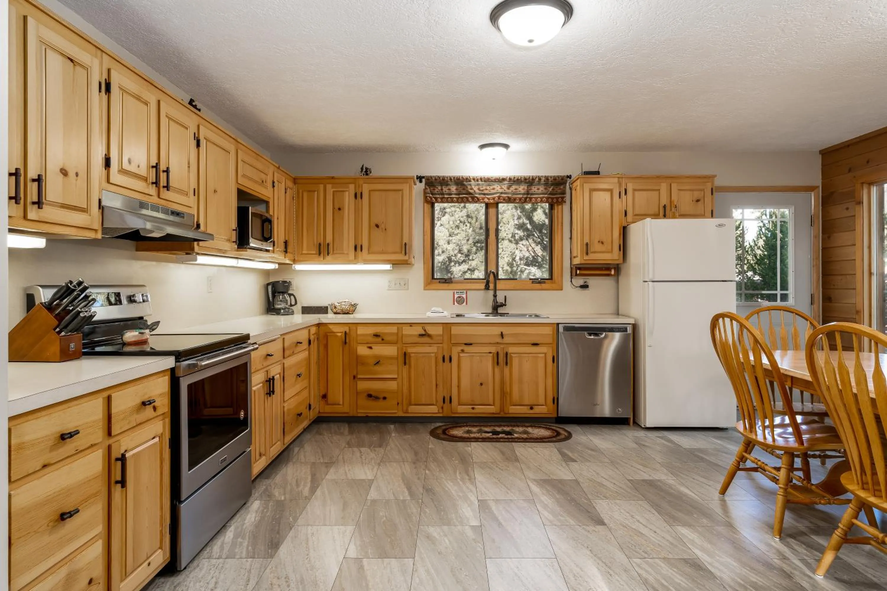Coffee/tea facilities in Shepherd Family Retreats- Moose