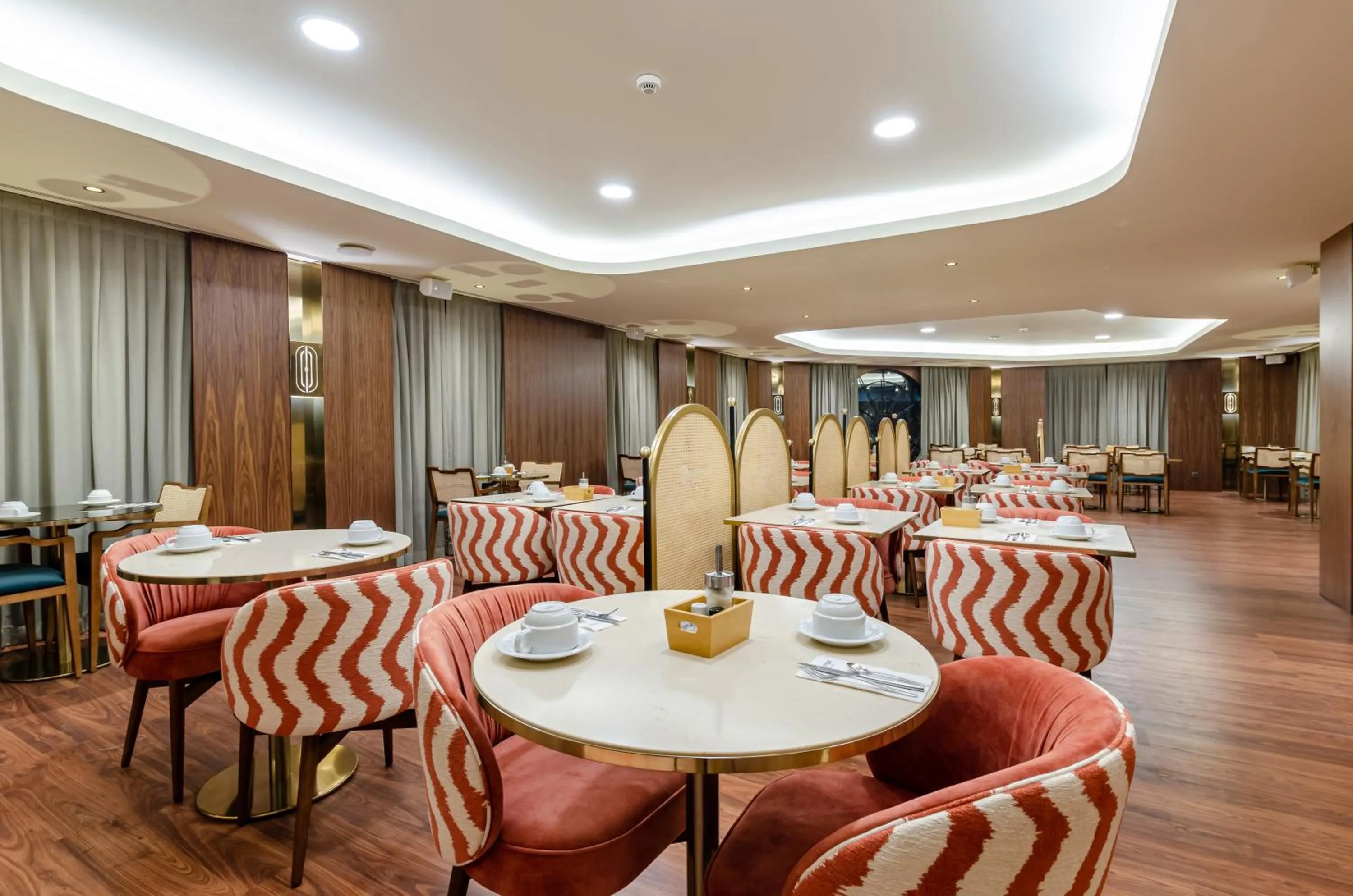 Breakfast in TURIM Lisboa Hotel