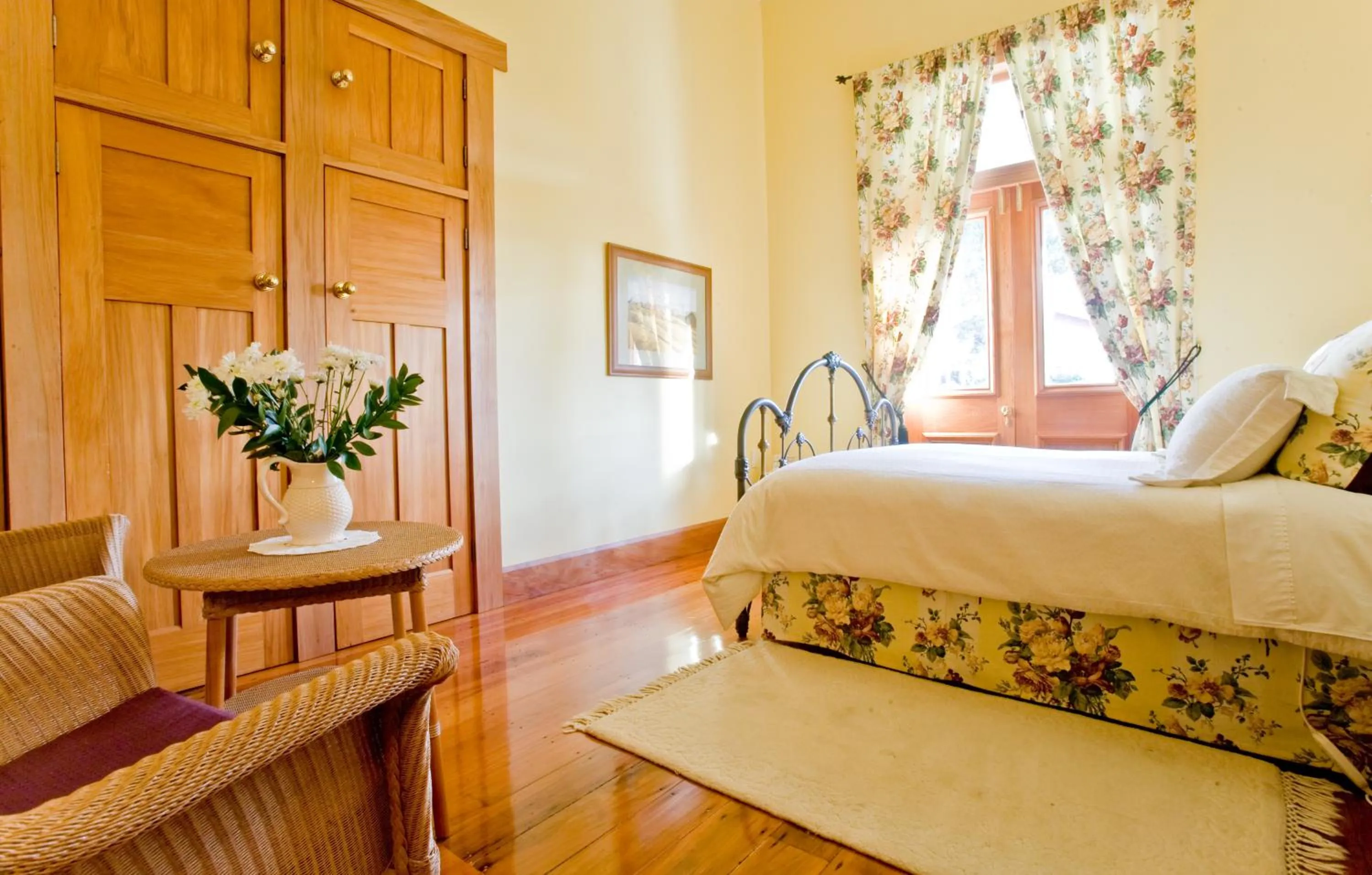 Bed in McHardy Lodge