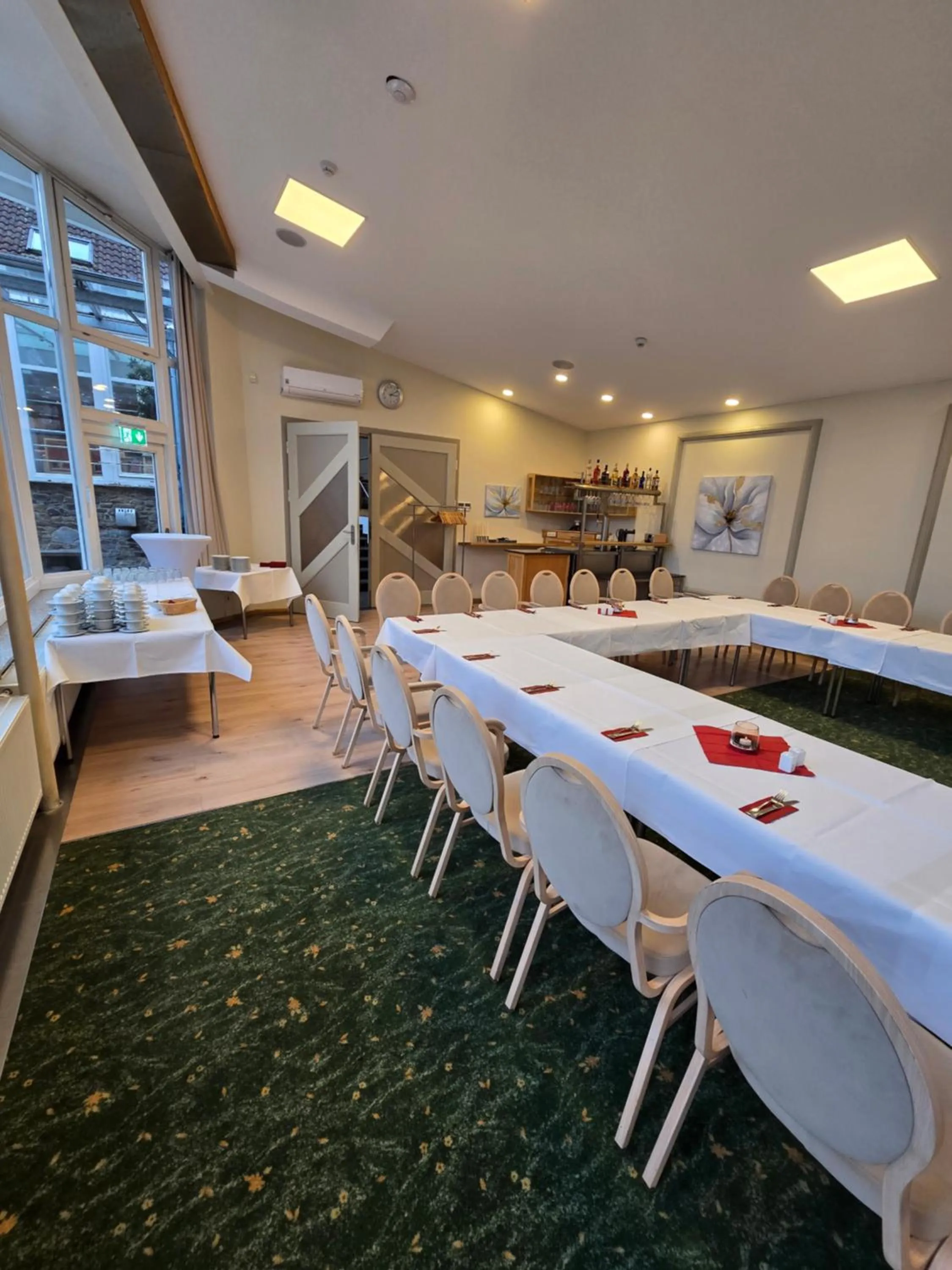 Meeting/conference room in Hotel Bördehof, direkt an der A2 & A14, Restaurant, Tagung, individuell