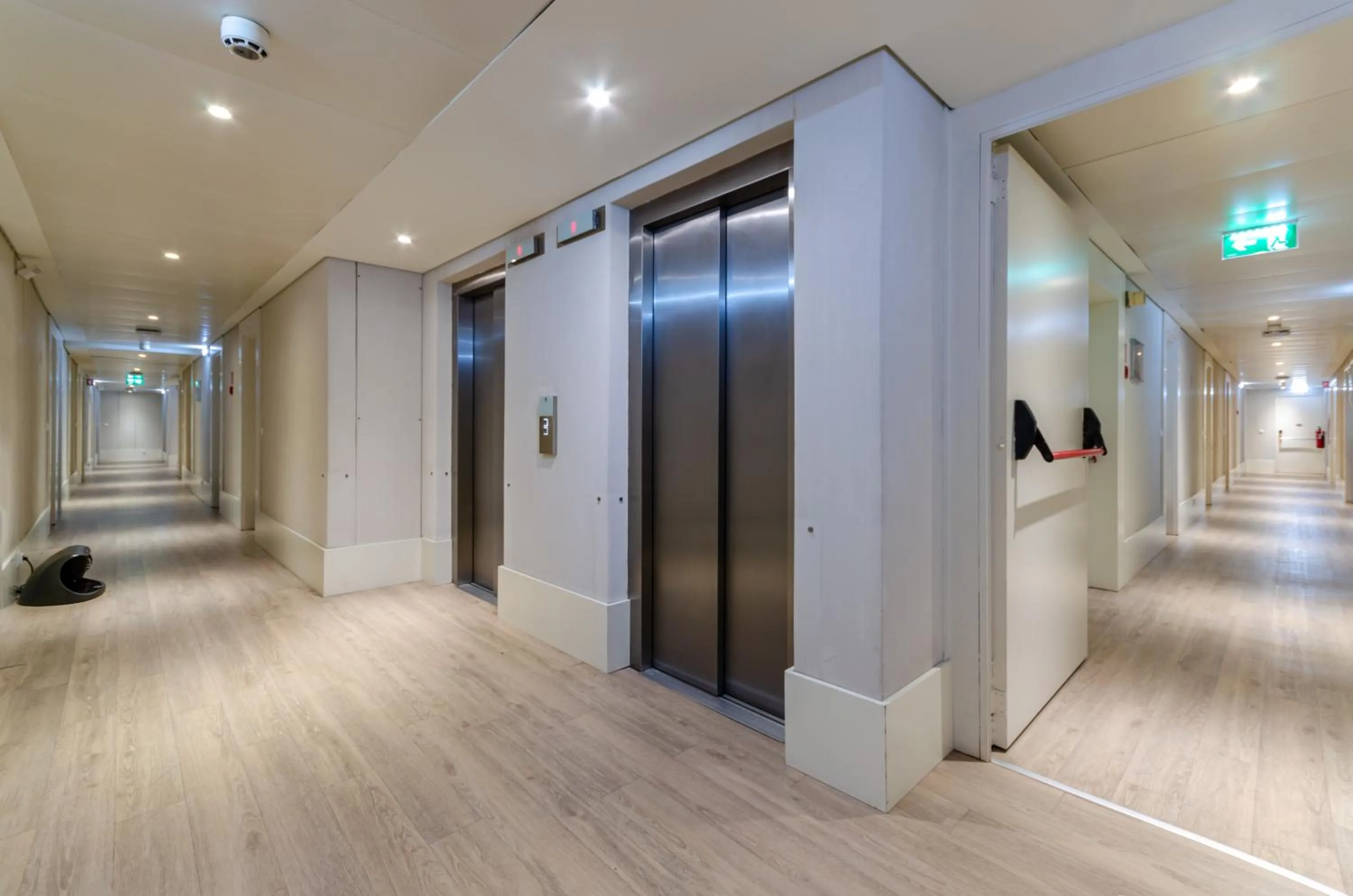 elevator in Olissippo Marquês de Sá