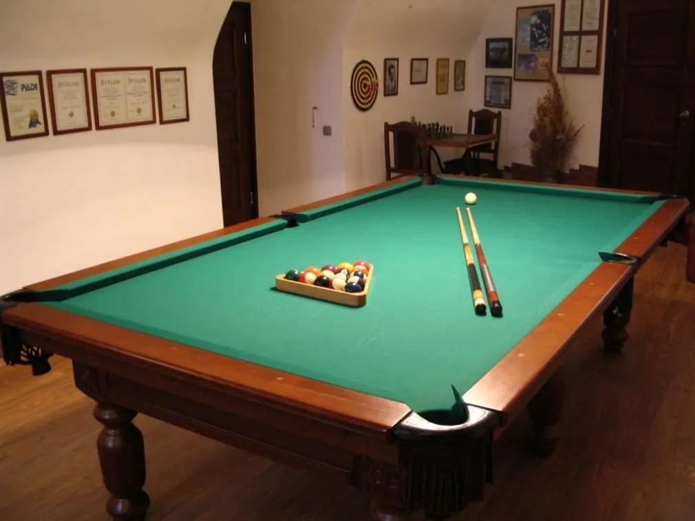 Billiard in Zamek Dobra