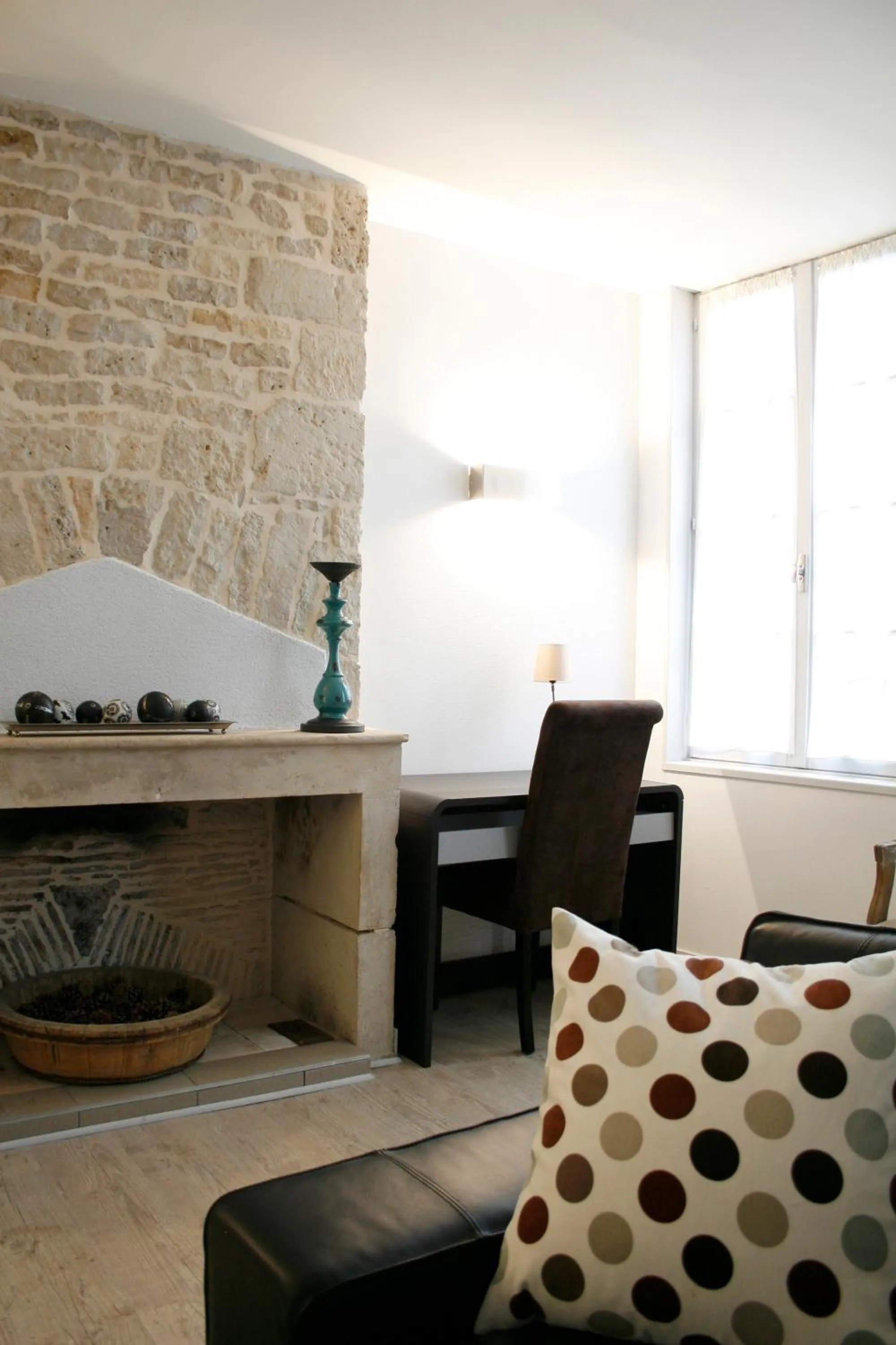 Decorative detail in Logis Hostellerie de l'Abbaye