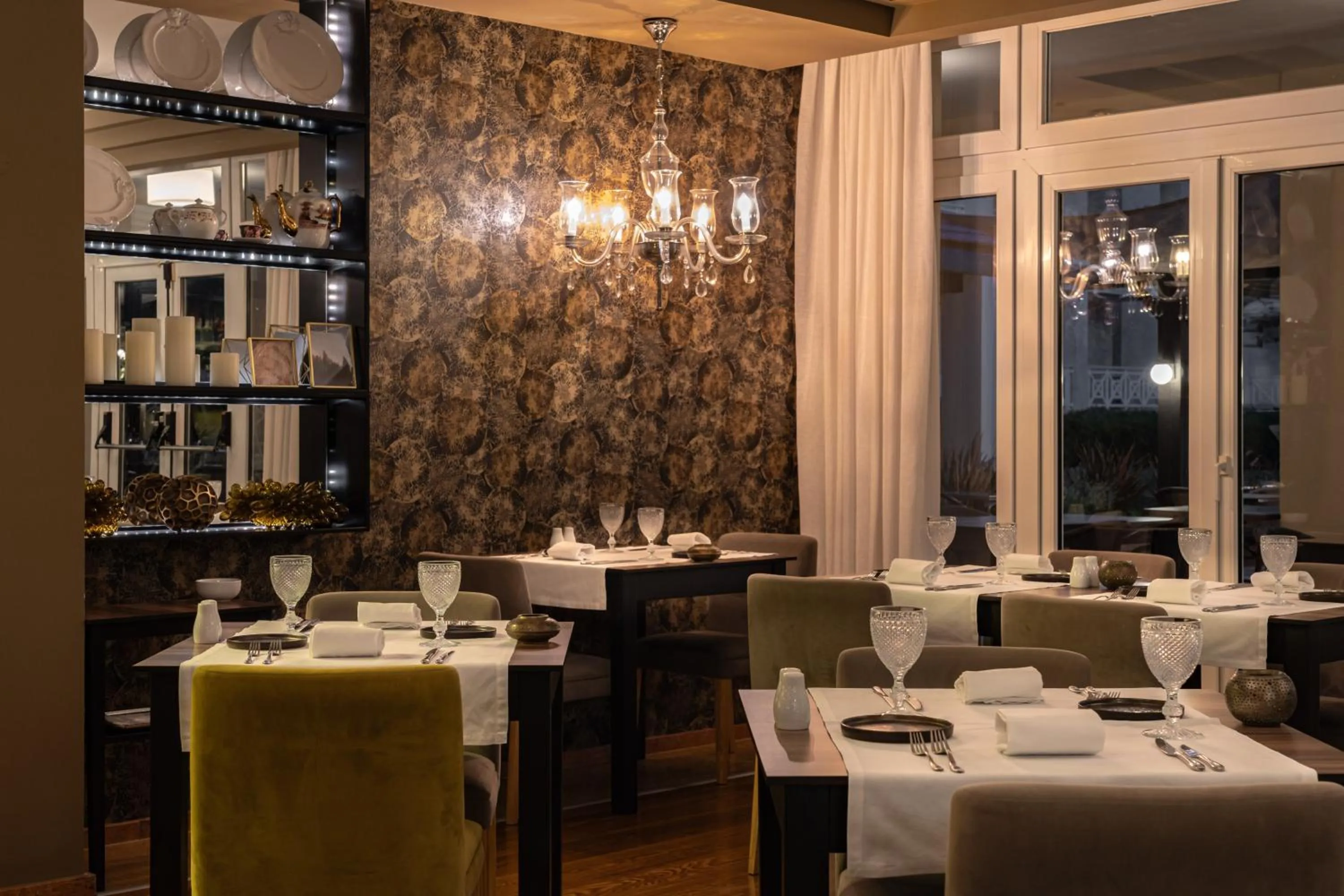 Restaurant/places to eat in Onyria Quinta da Marinha Hotel