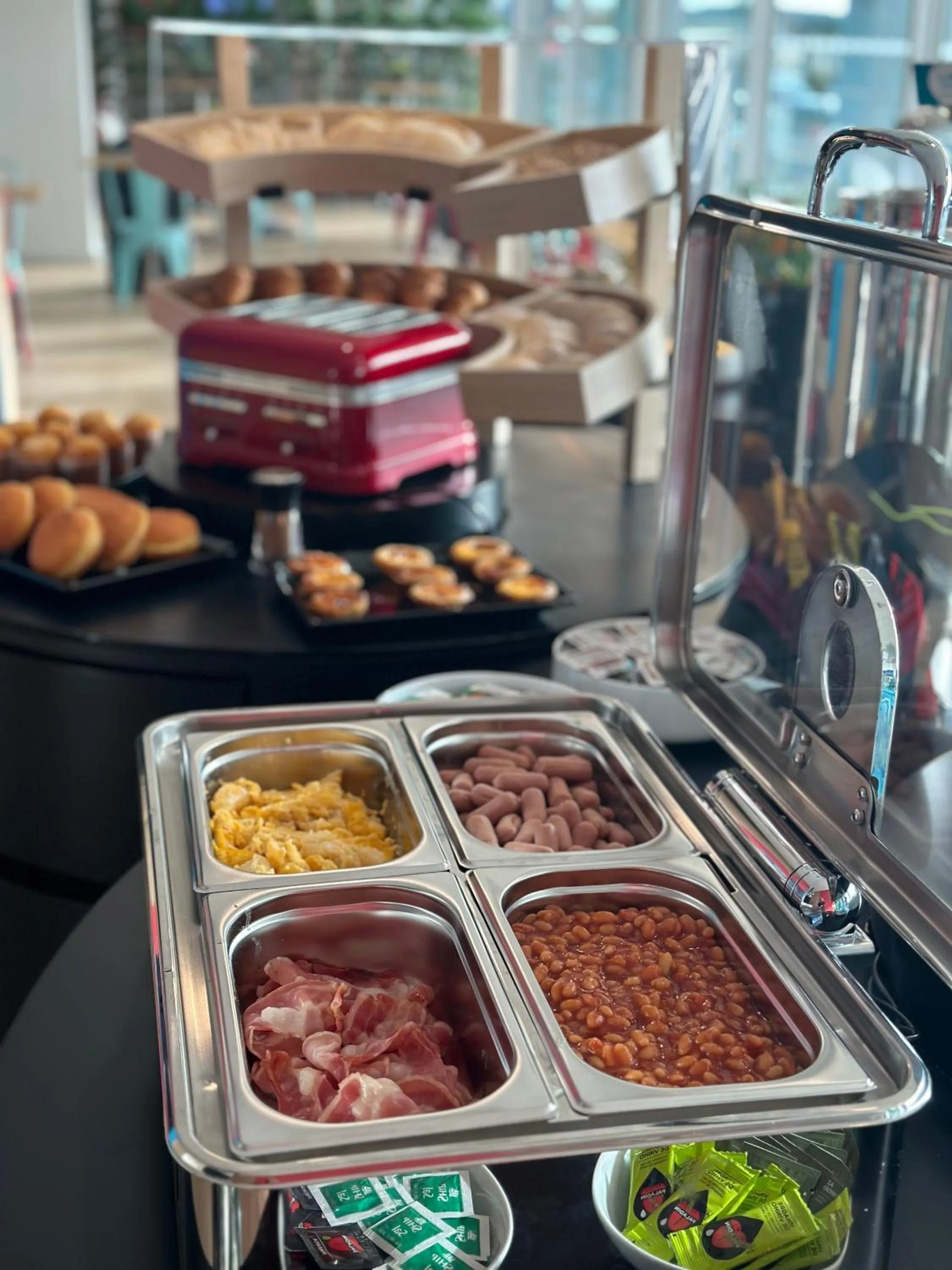 Buffet breakfast in Stay Hotel Coimbra Centro