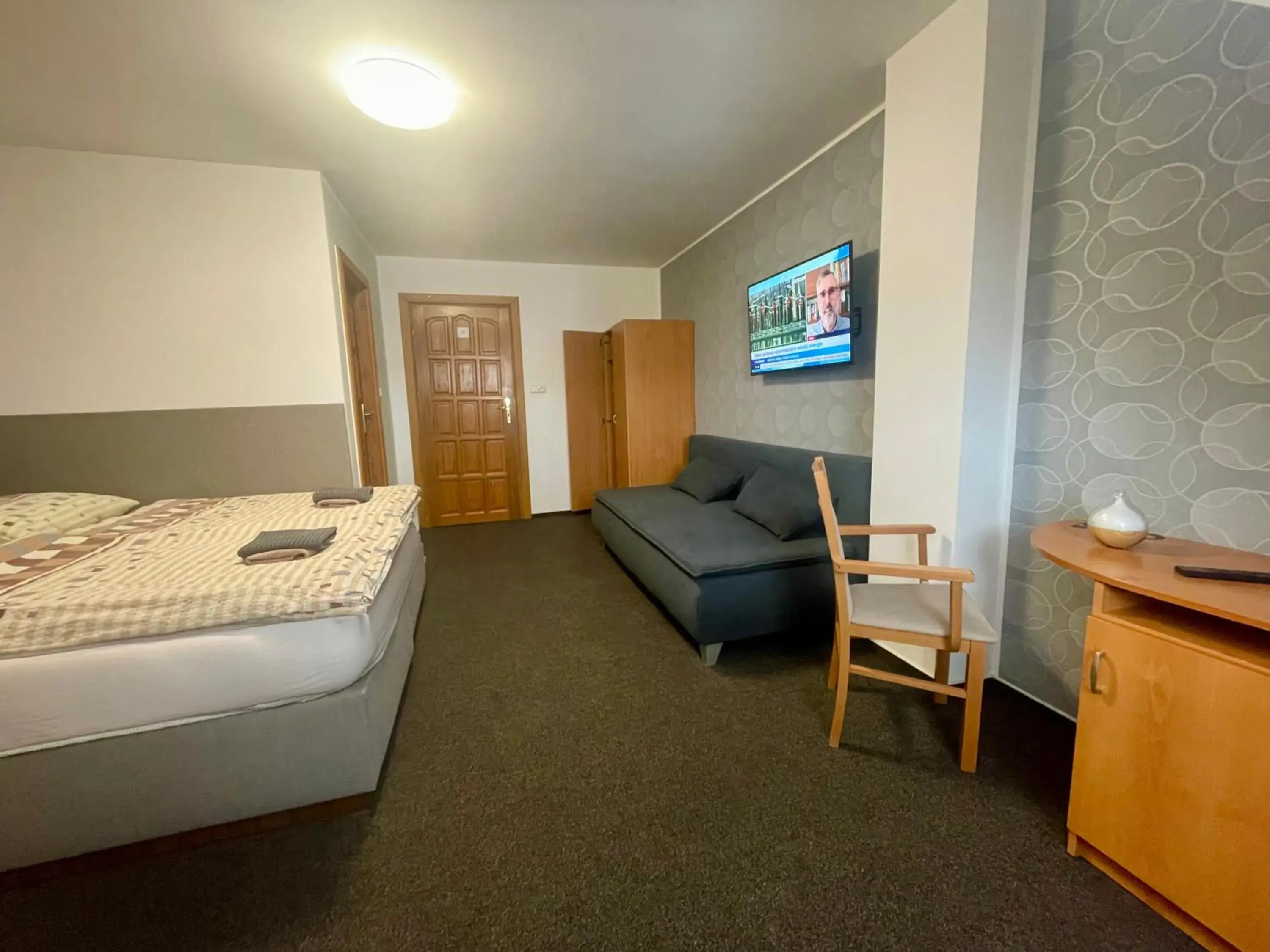 Quadruple Room - single occupancy in Hotel Aldo Quadruple Room - single occupancy in Hotel Aldo