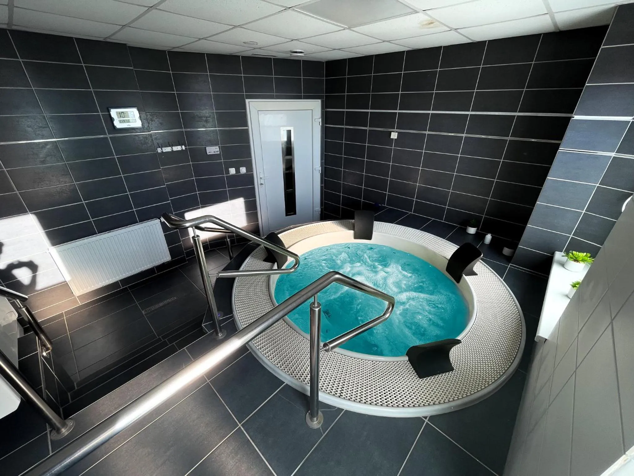 Hot Tub in Hotel Aldo