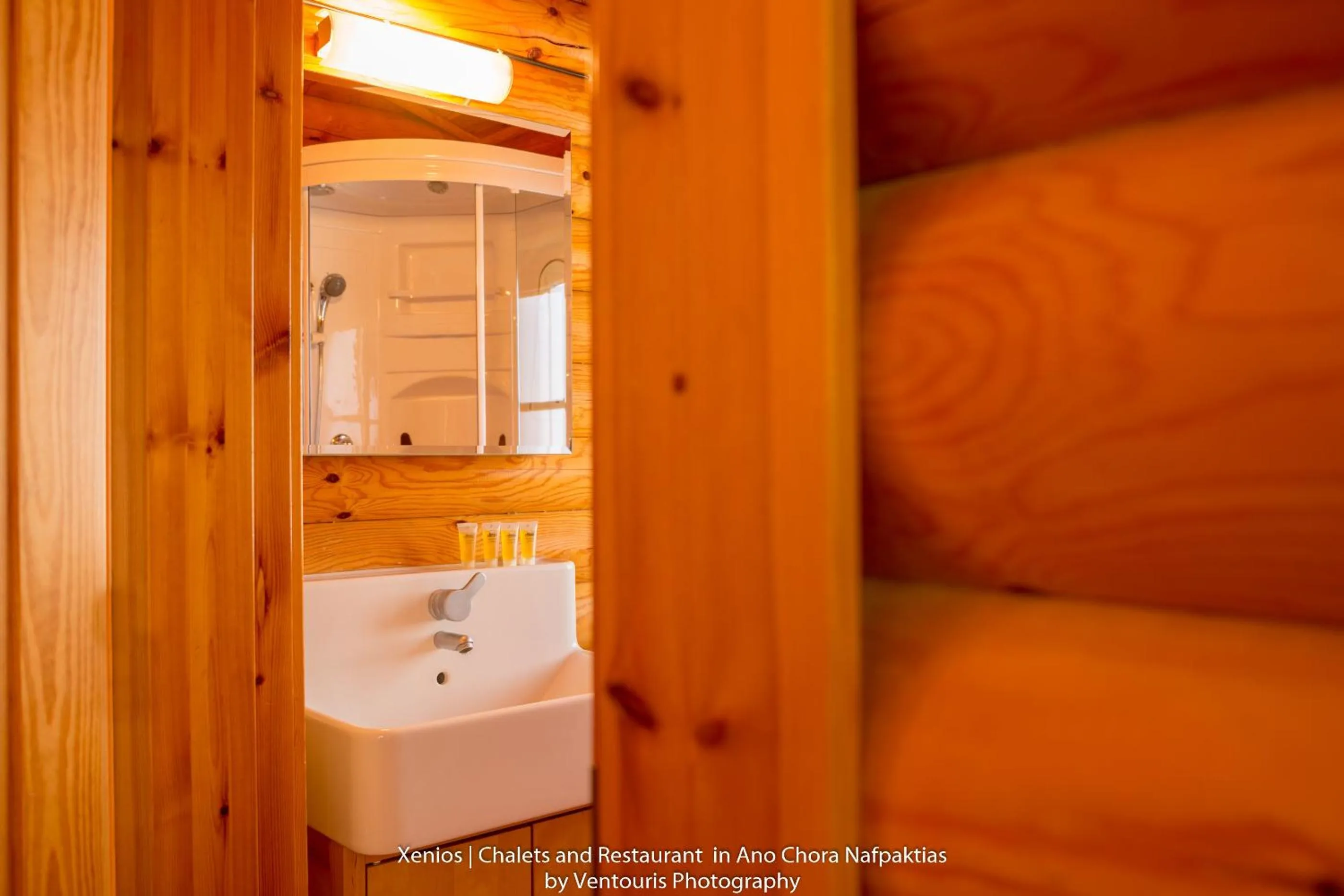 Photo of the whole room in Xenios Chalet