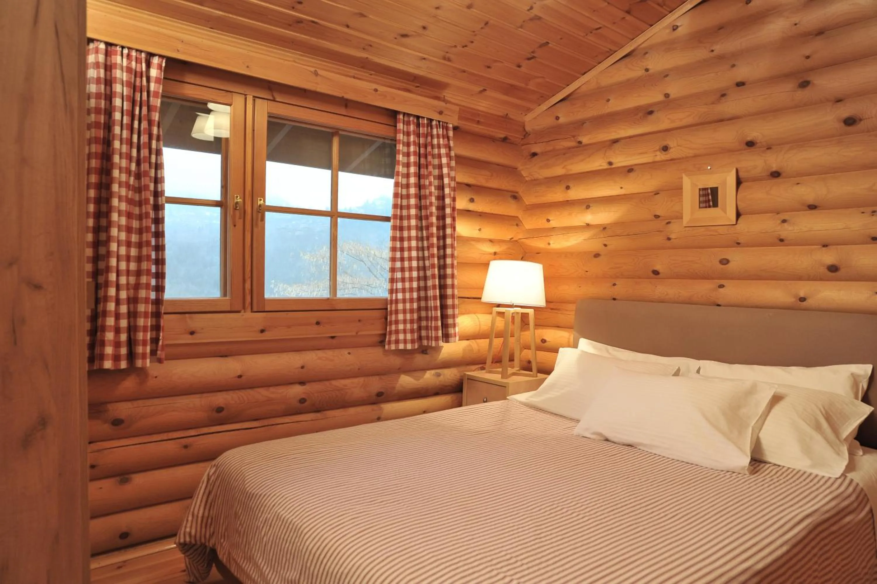 Bed in Xenios Chalet