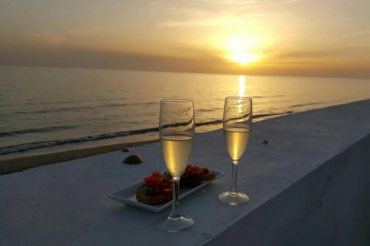 Drinks in SUITEBEACH b&b and resort