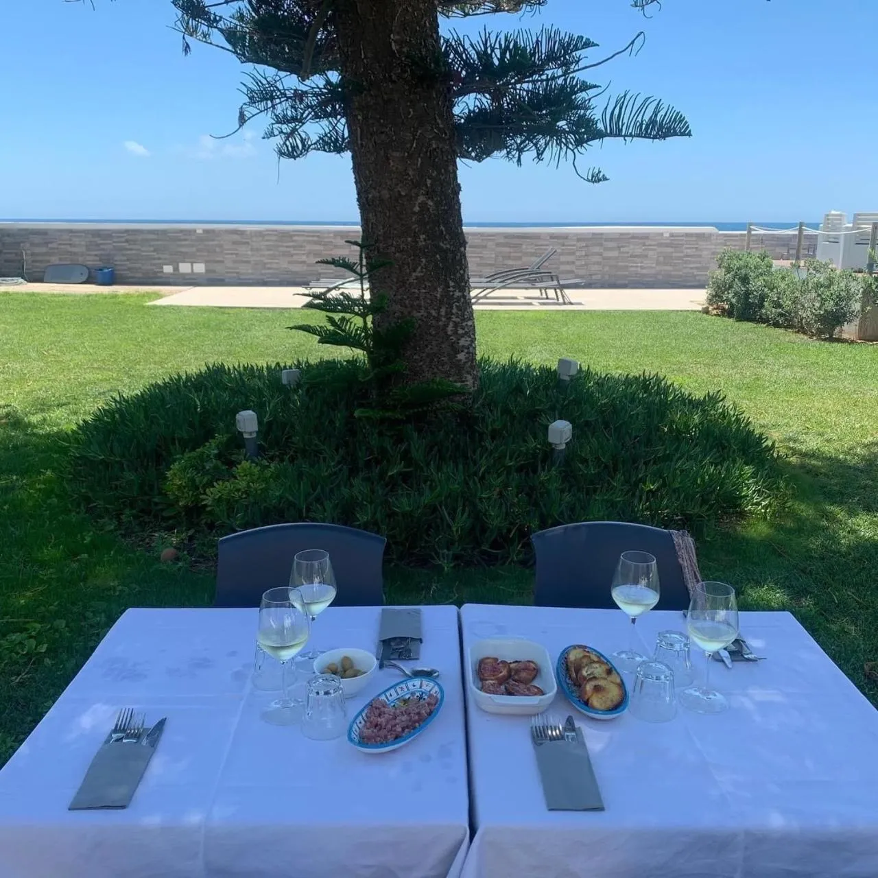 SUITEBEACH b&b and resort