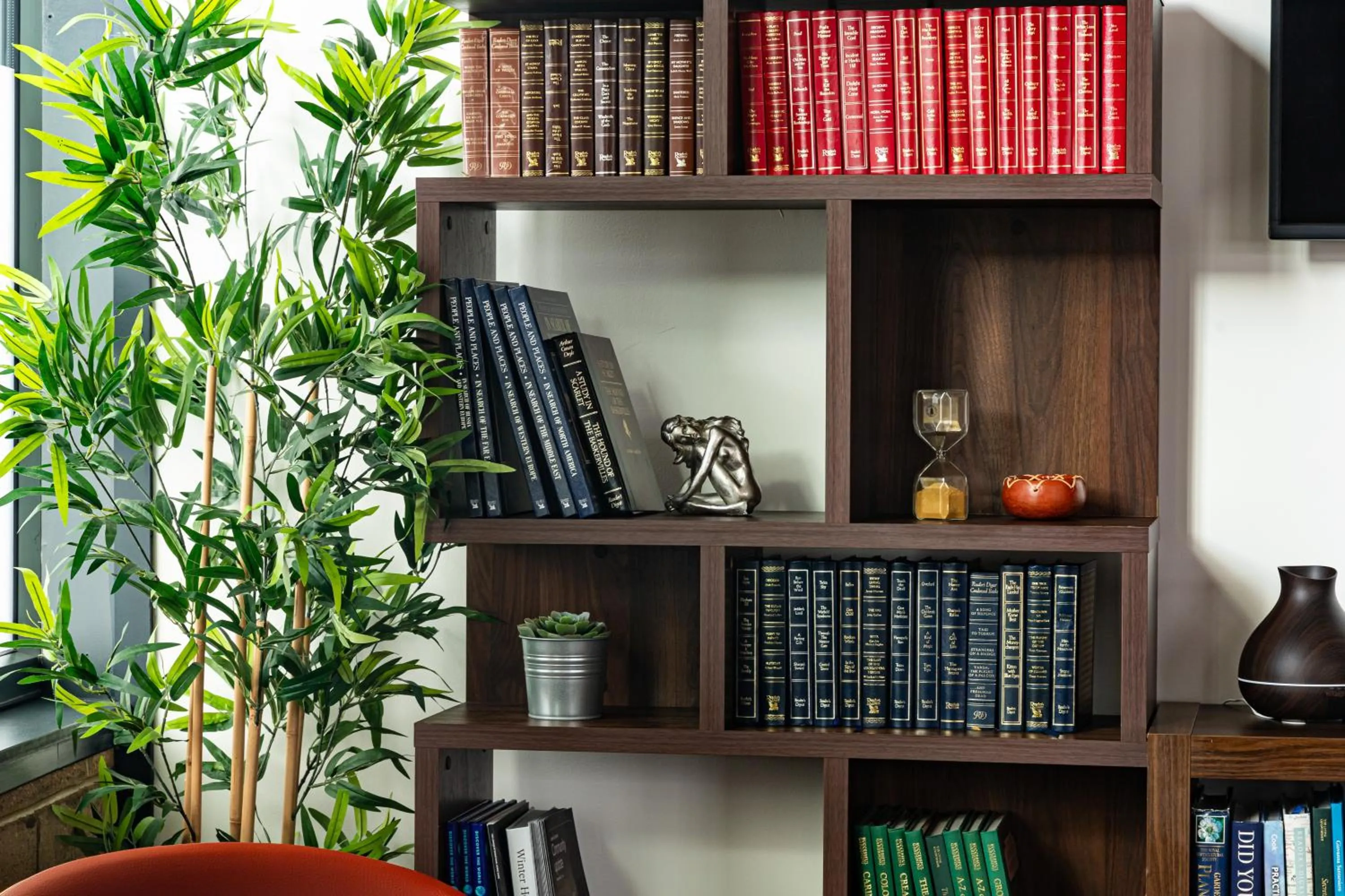 Lobby or reception in London City Airport Hotel