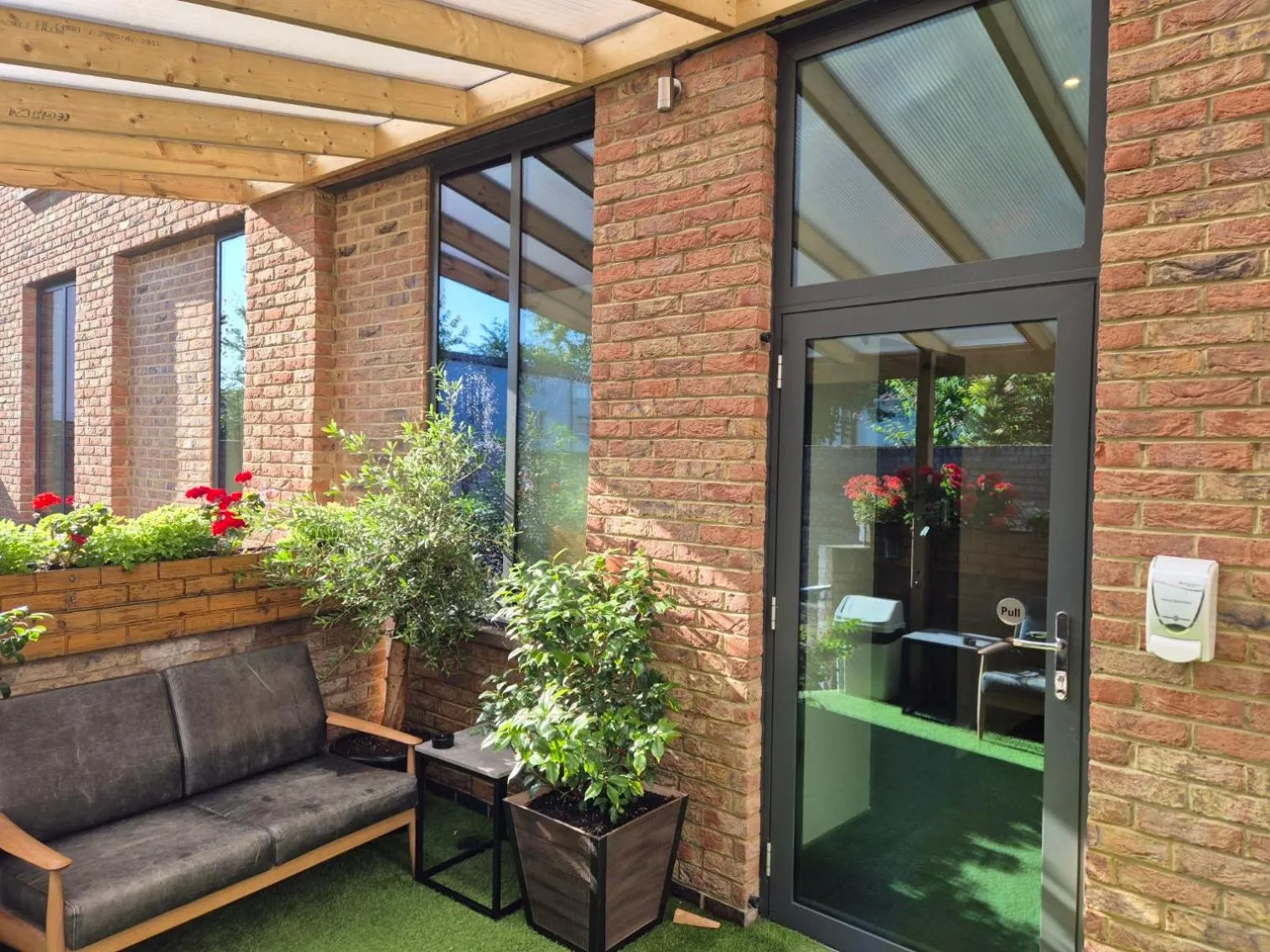 Garden in London City Airport Hotel