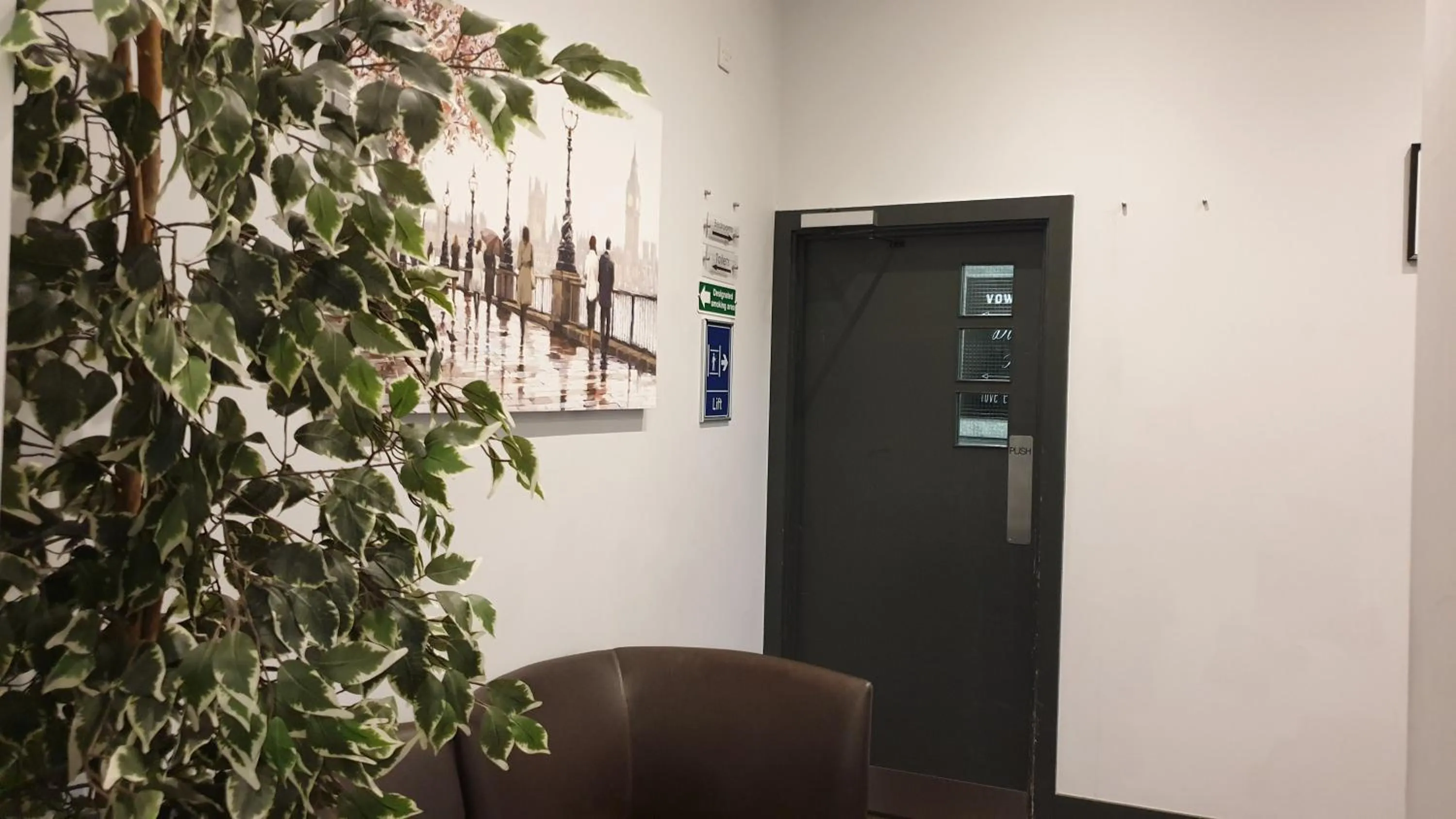 Decorative detail in London City Airport Hotel