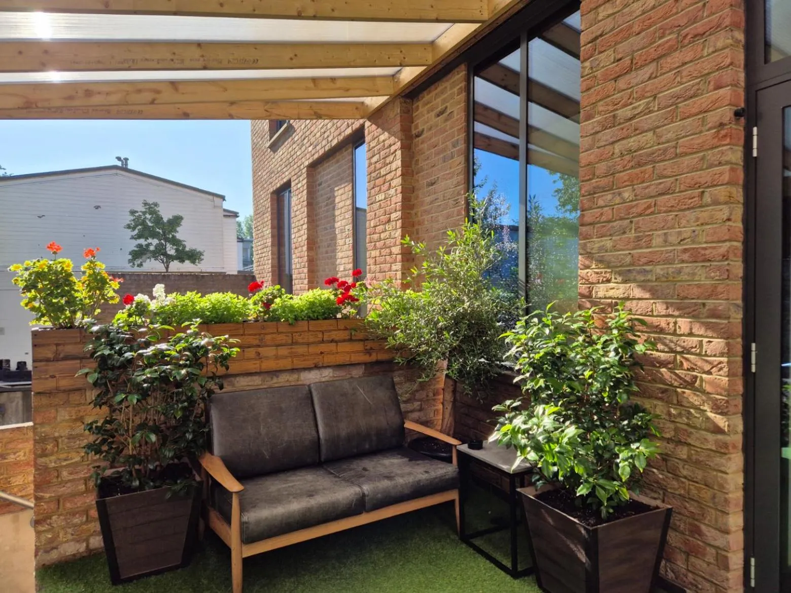 Garden in London City Airport Hotel