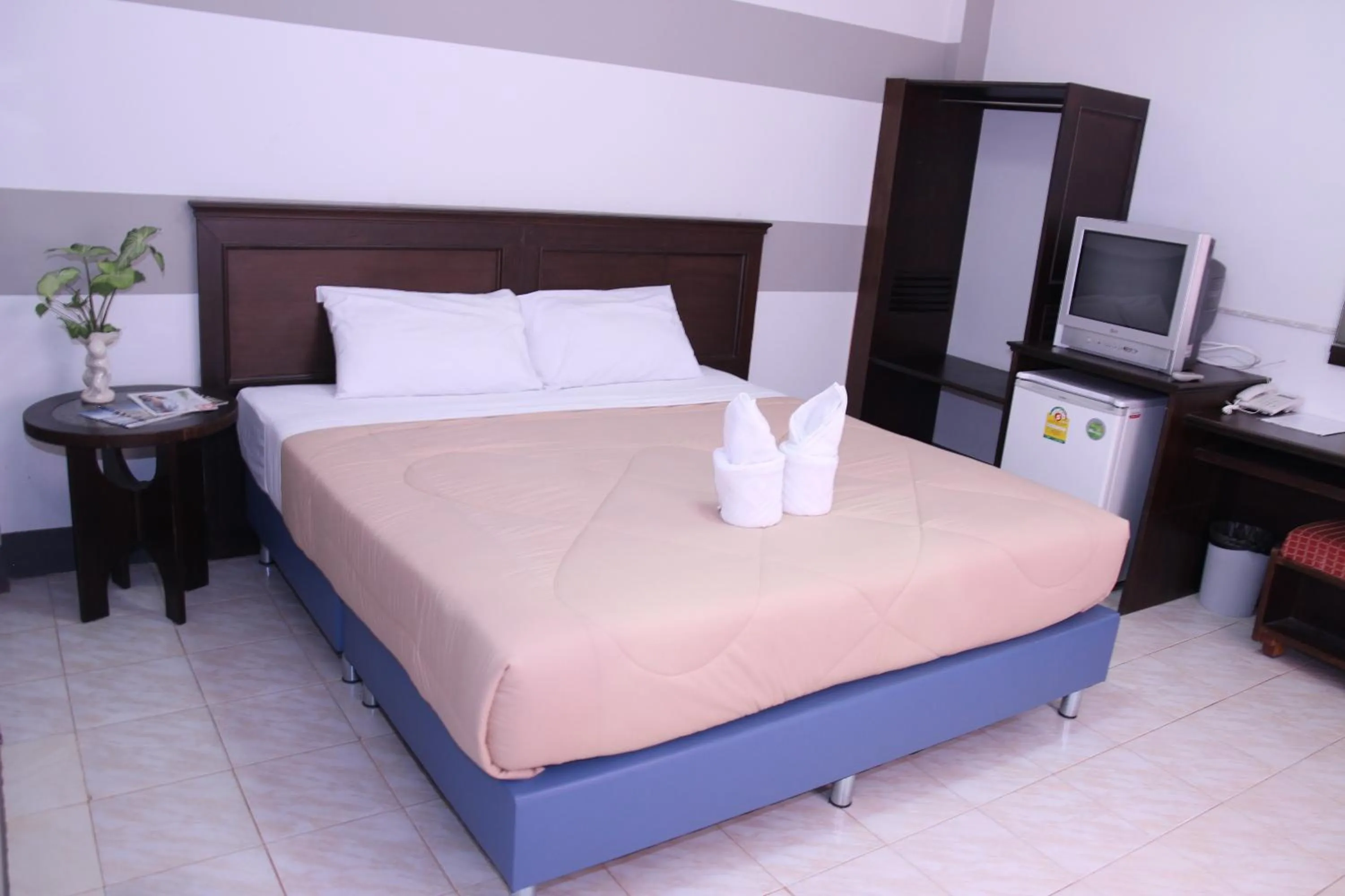 Bed in Pimann Place Hotel