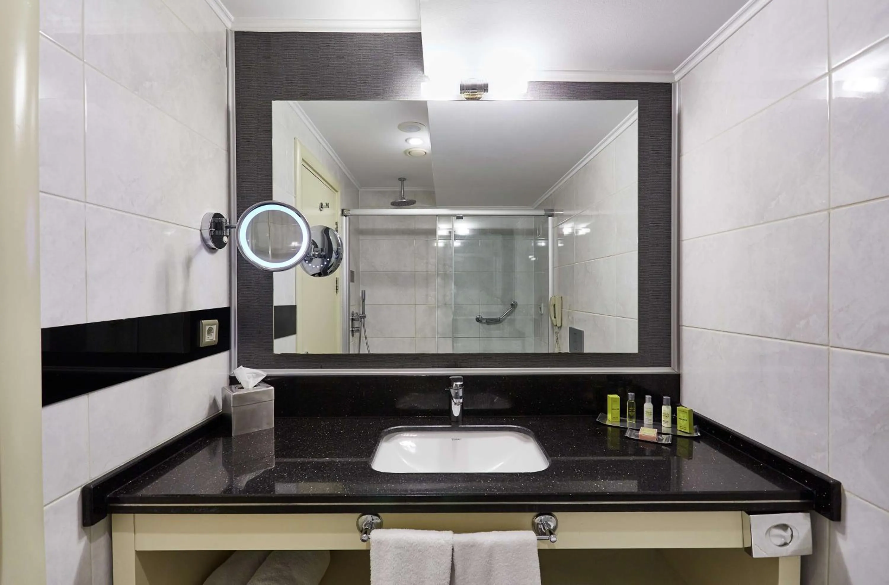 Bathroom in DoubleTree by Hilton Izmir - Alsancak
