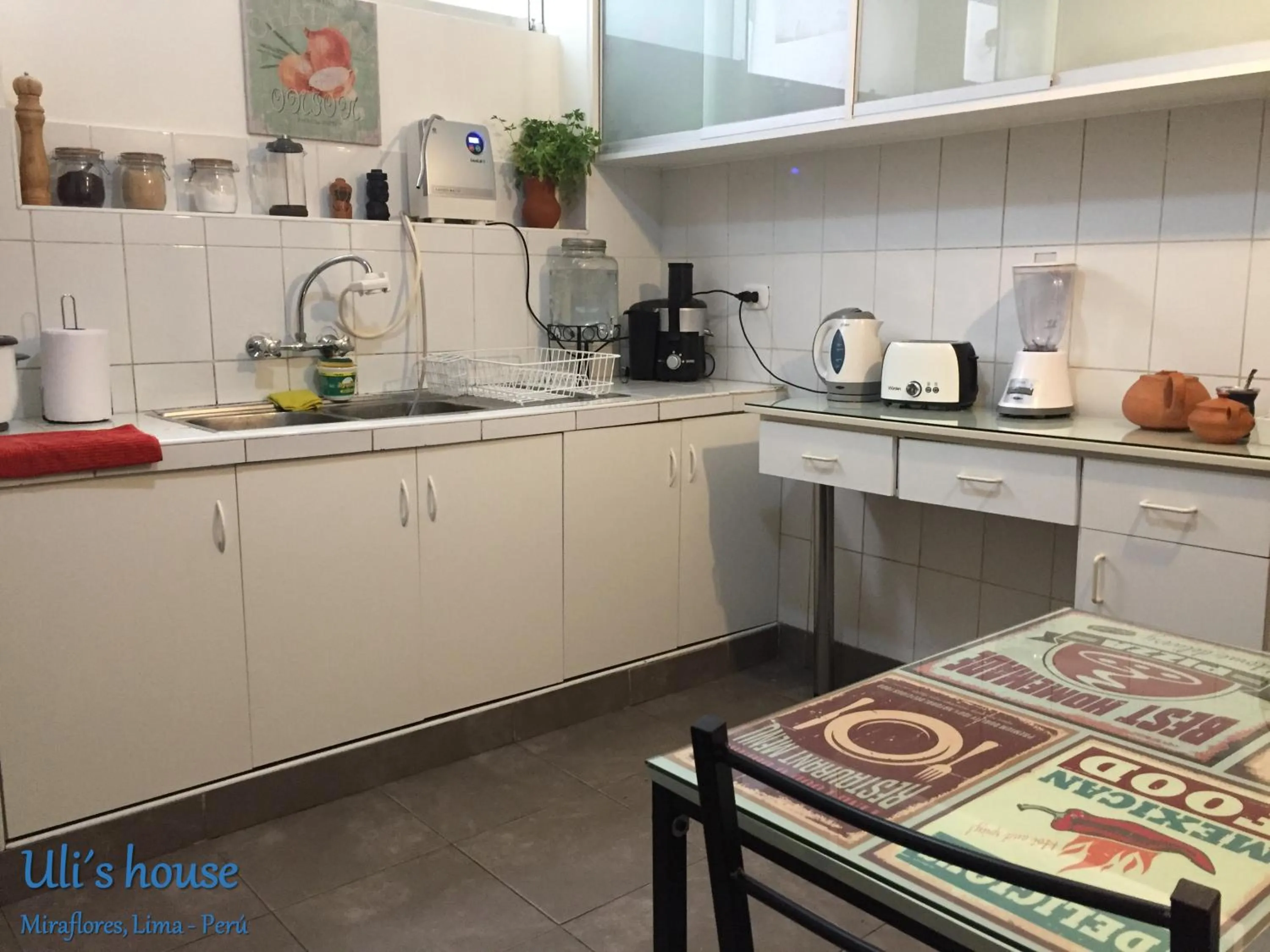 Communal kitchen in Uli´s house