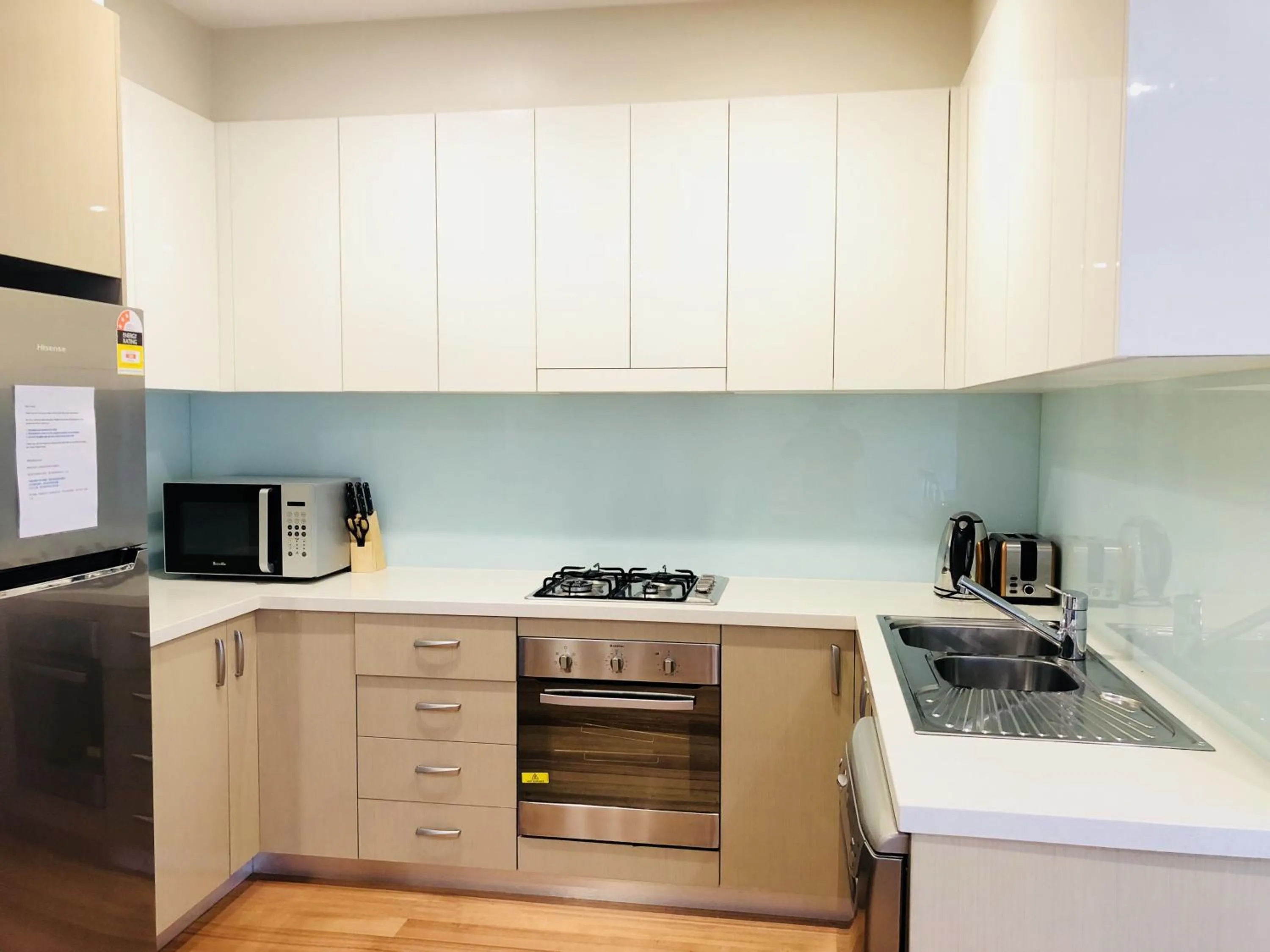 Apollo Bay Seal Apartments