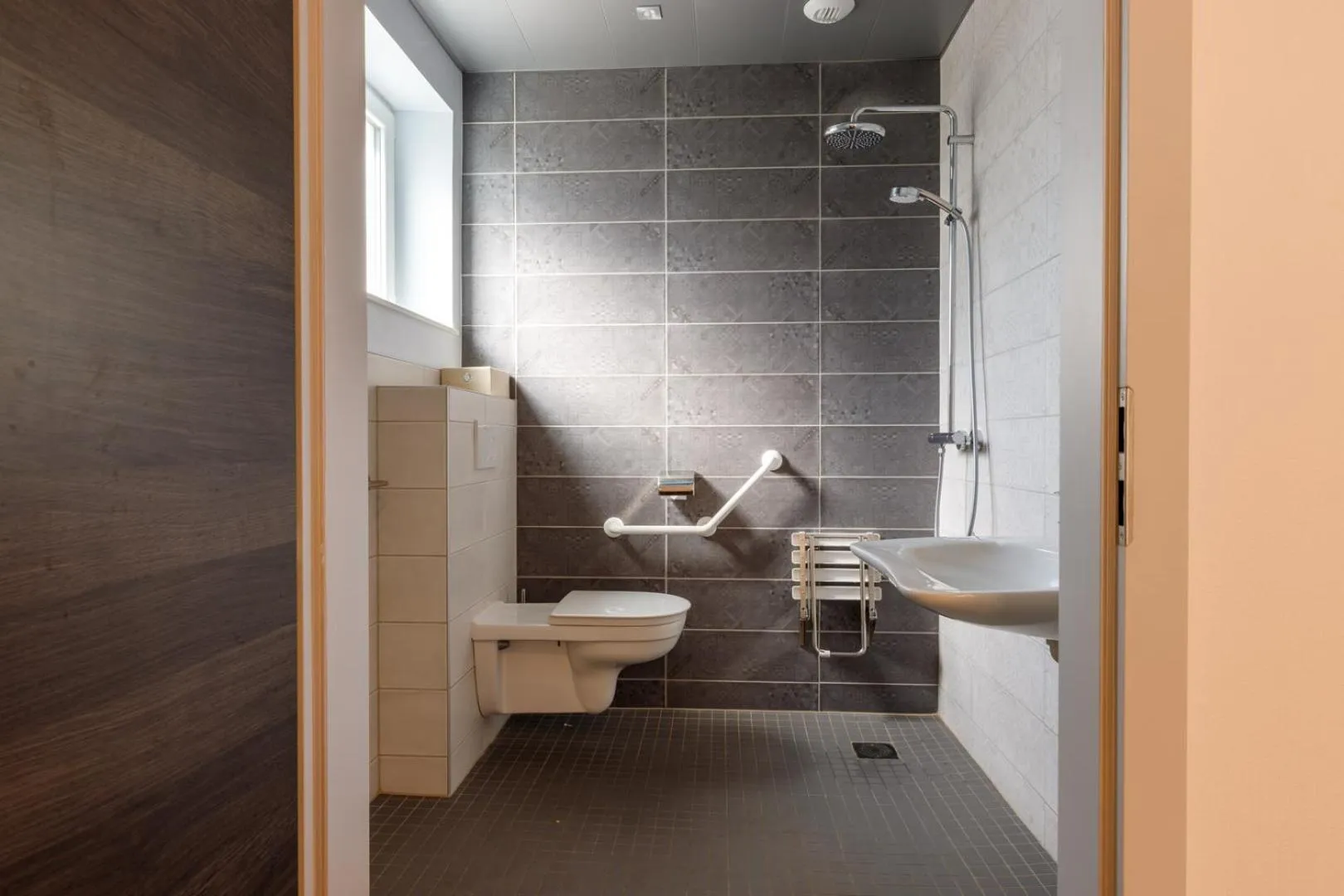 Bathroom in Hôtel Restaurant Kuentz