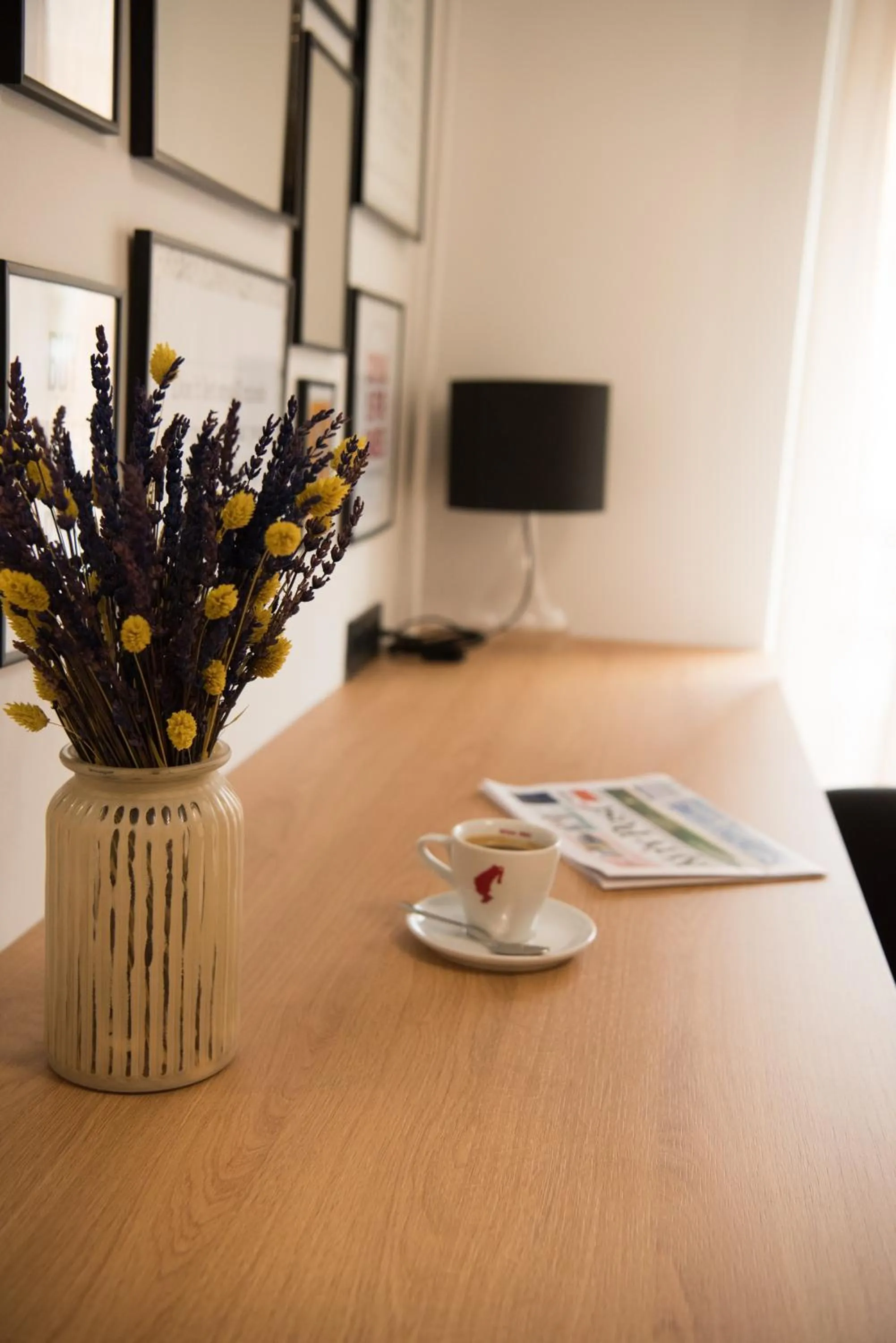 Seating area in Number 21 by DBI