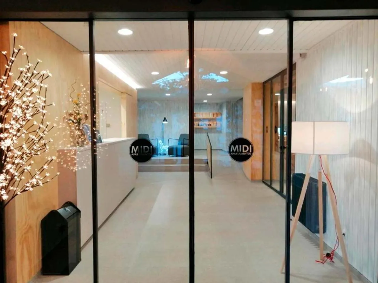 Lobby or reception in Apartamentos Midi 3000