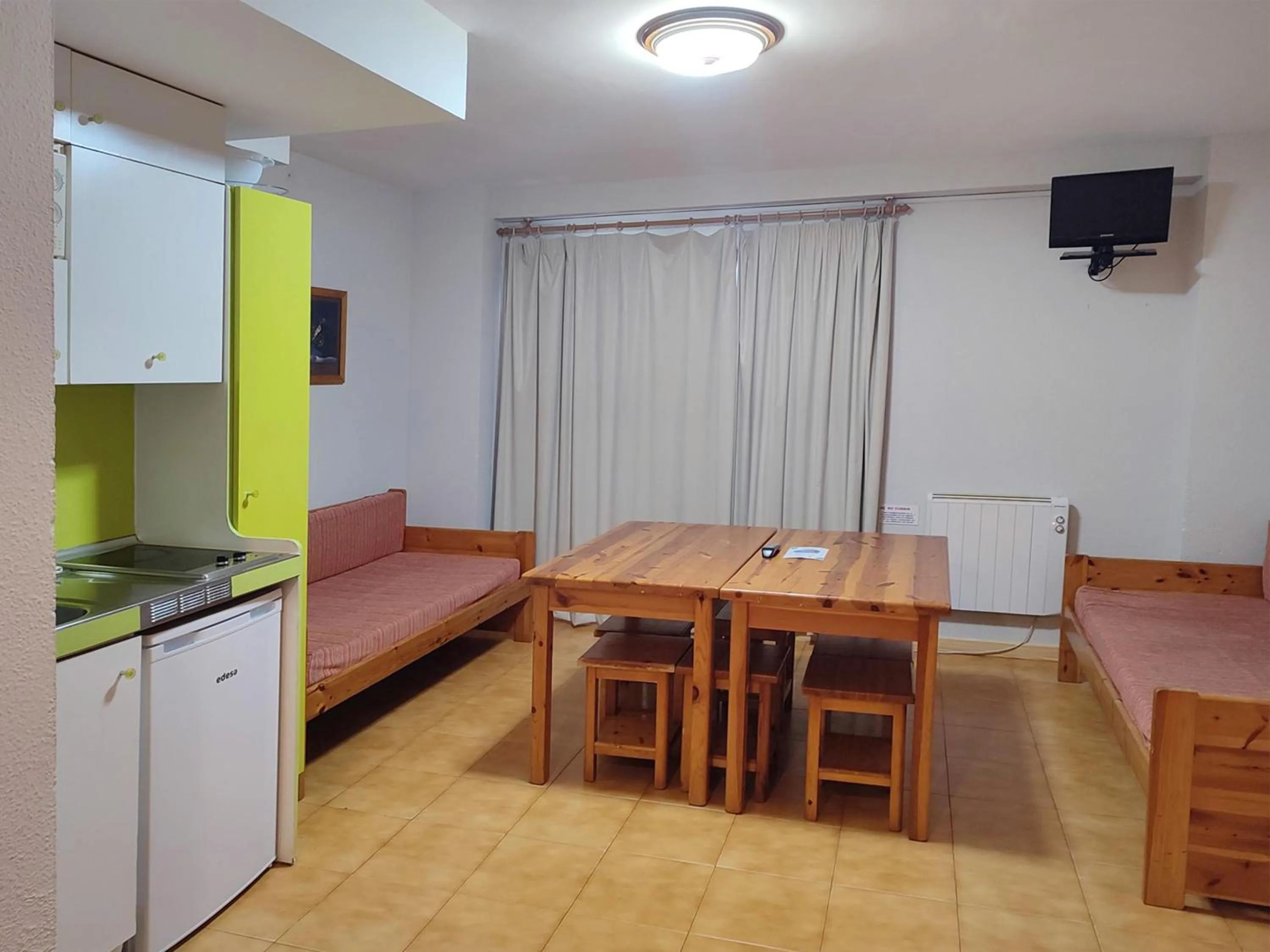 Living room in Apartamentos Midi 3000