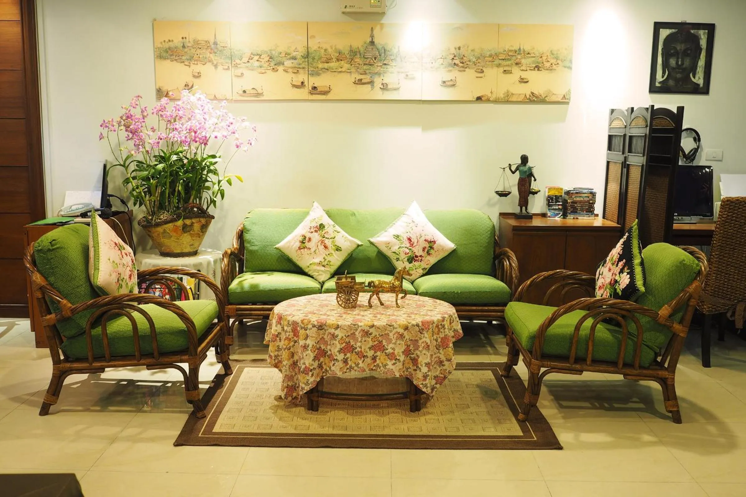 Lobby or reception in Baan Sukhumvit Soi 18