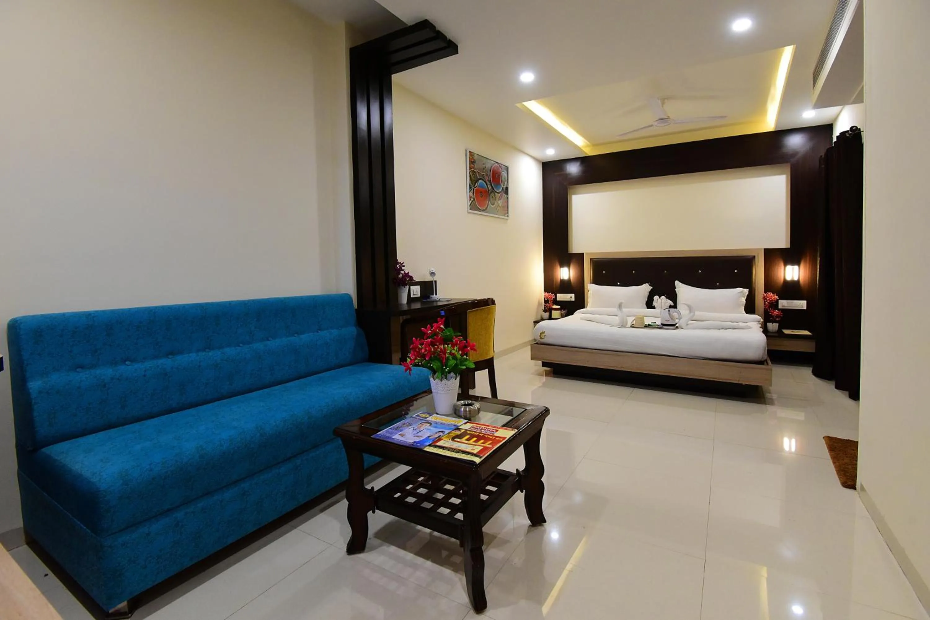 Living room in Hotel Dayal Shree Paradise