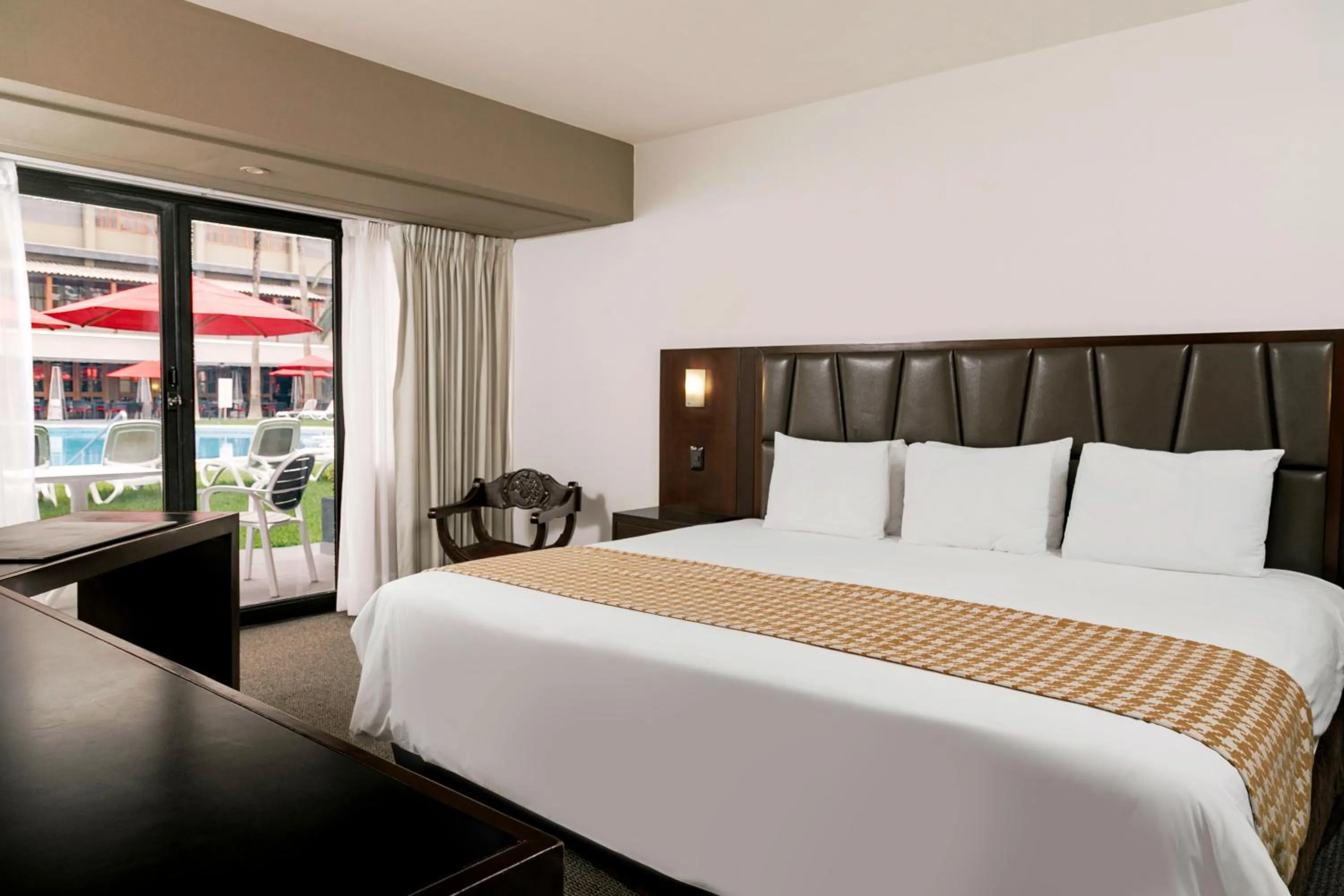 Bed in Wyndham Costa del Sol Trujillo