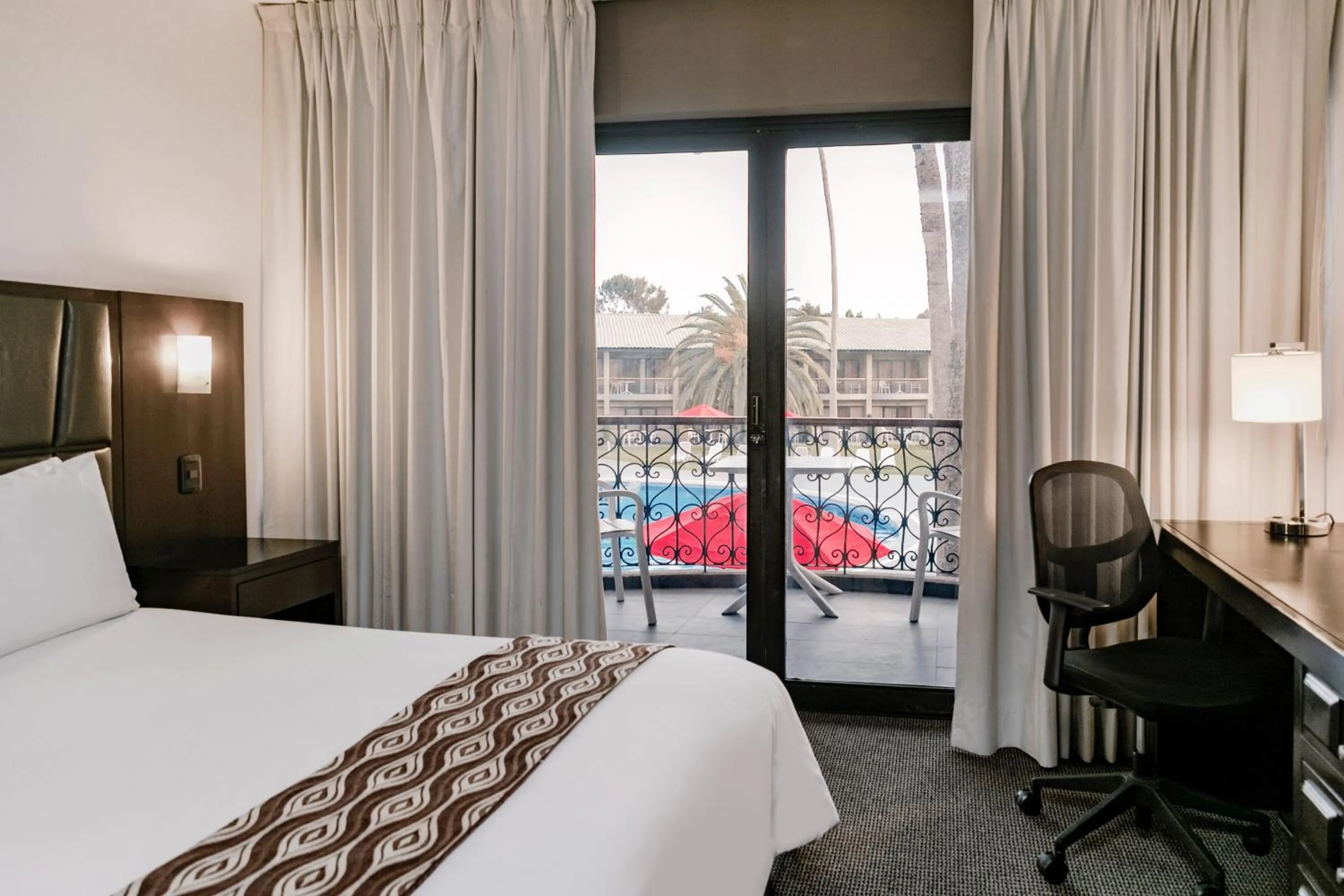 Bed in Wyndham Costa del Sol Trujillo