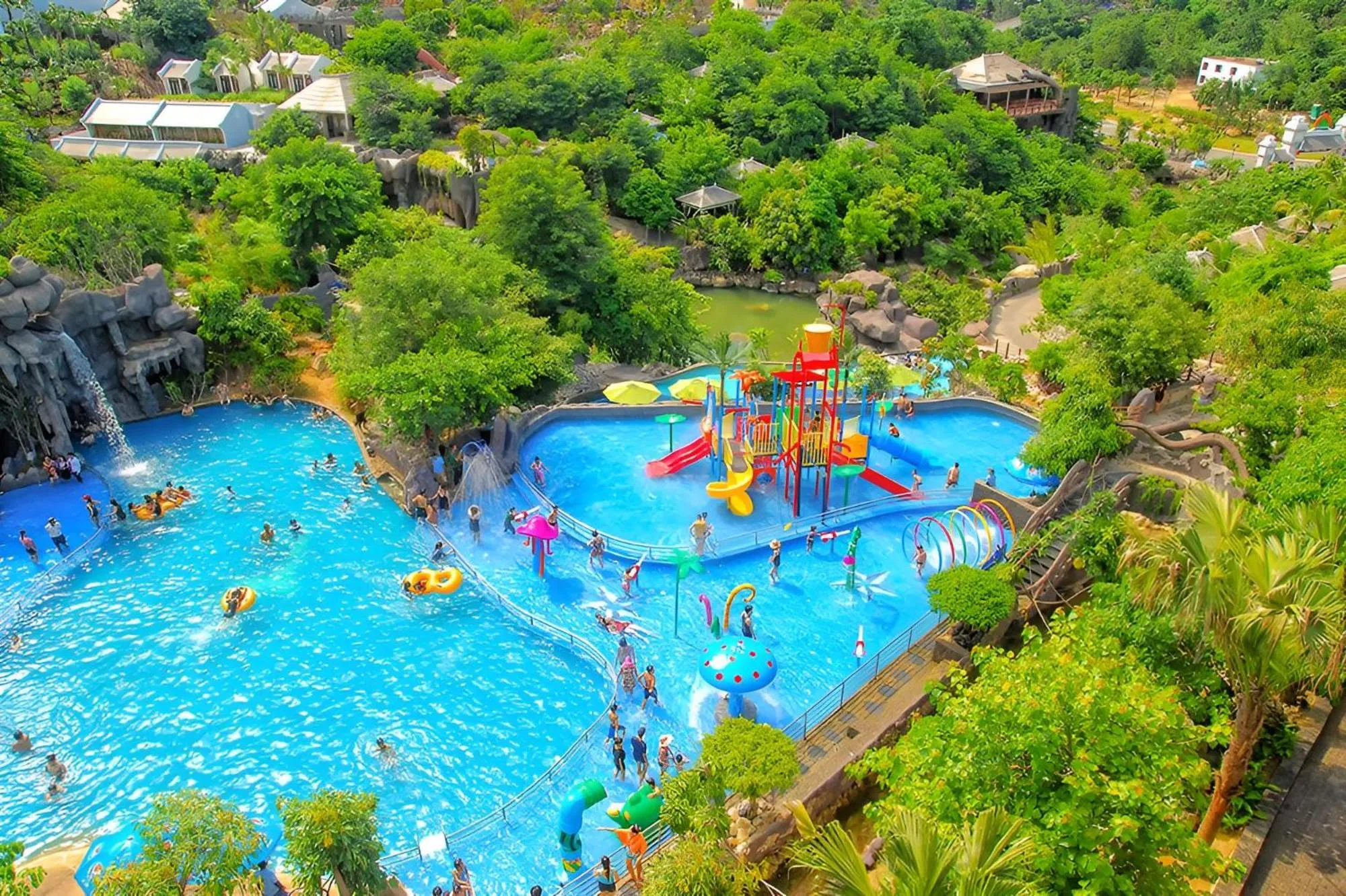 Nearby landmark in New Era Hotel & Apartments