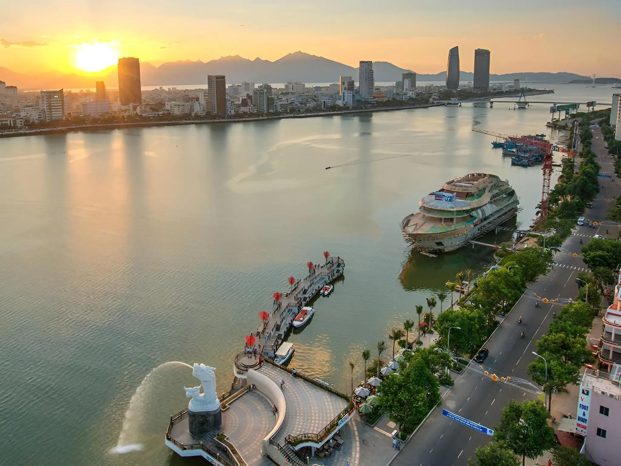 Nearby landmark in New Era Hotel & Apartments