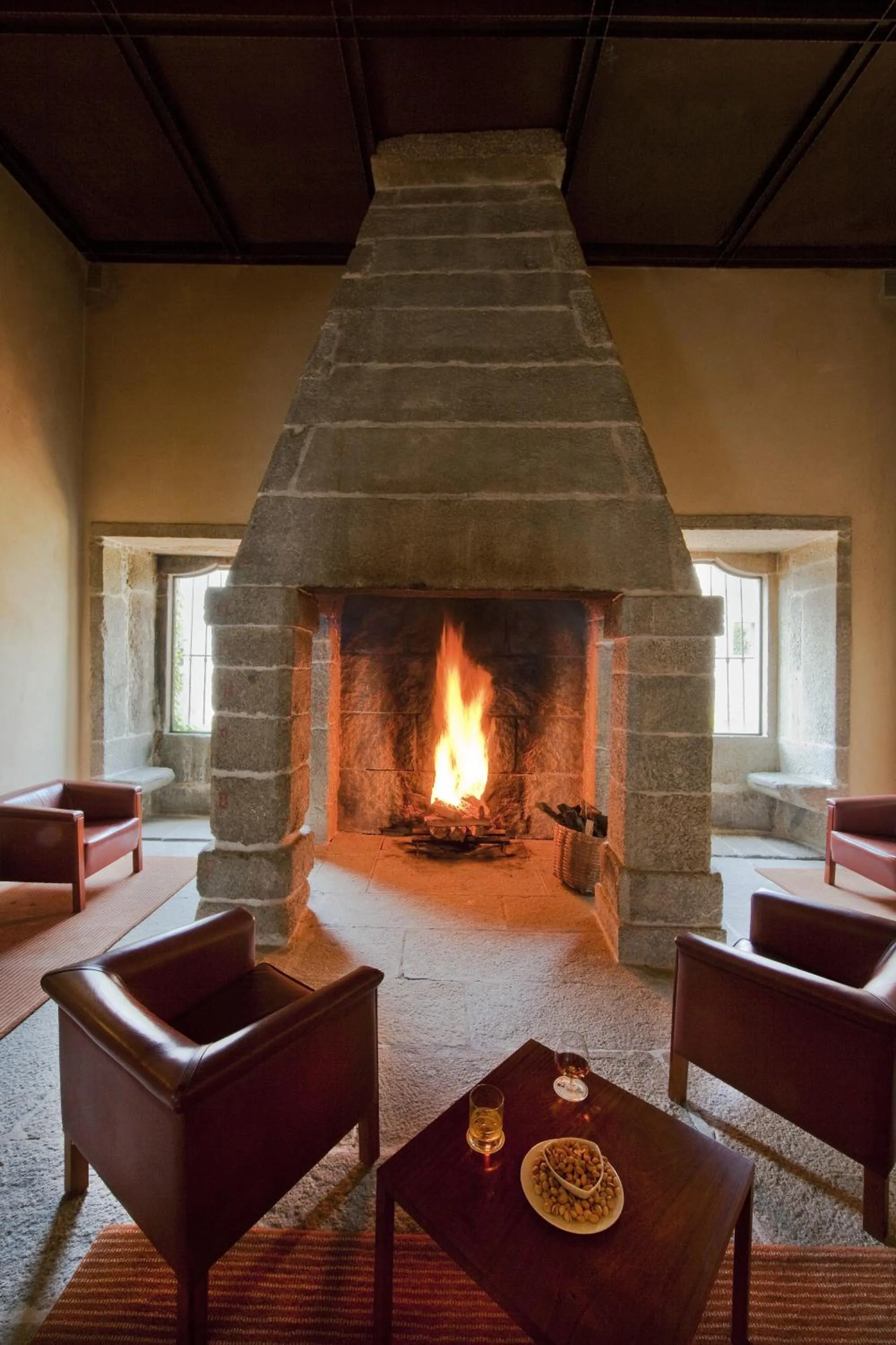 Lounge or bar in Pousada Mosteiro de Amares