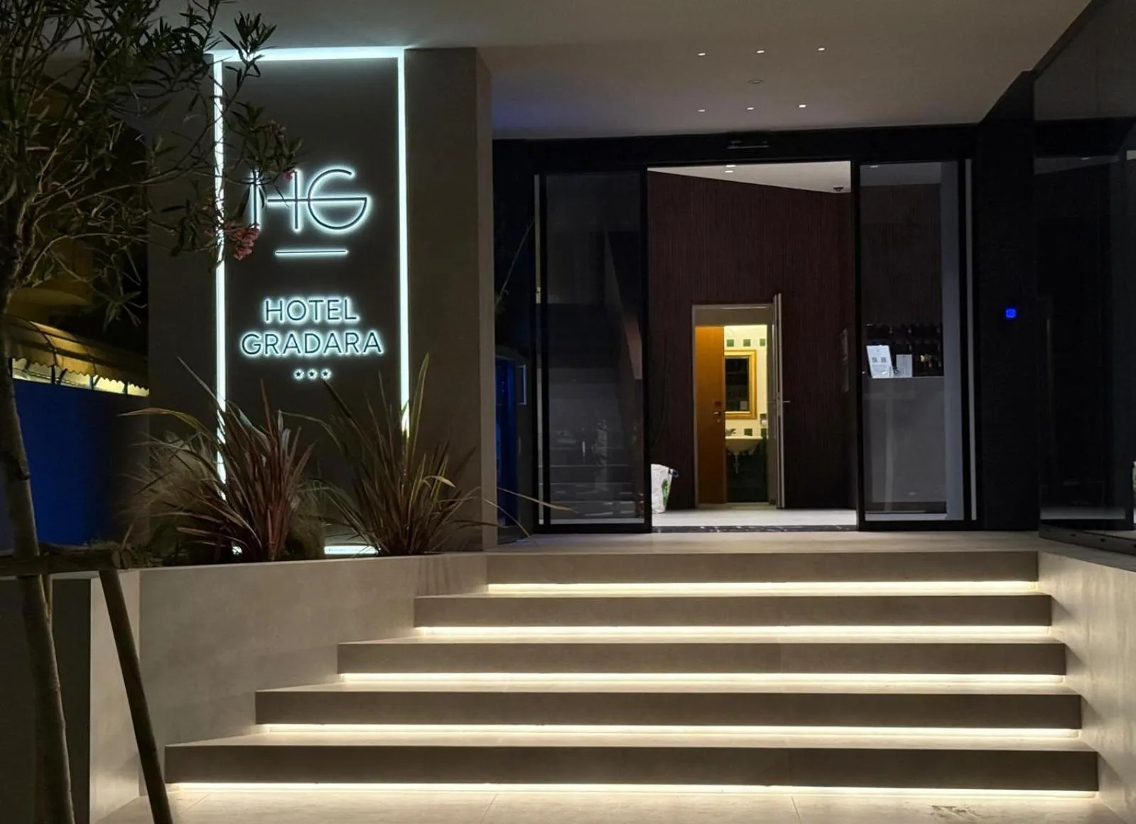 Facade/entrance in Hotel Gradara