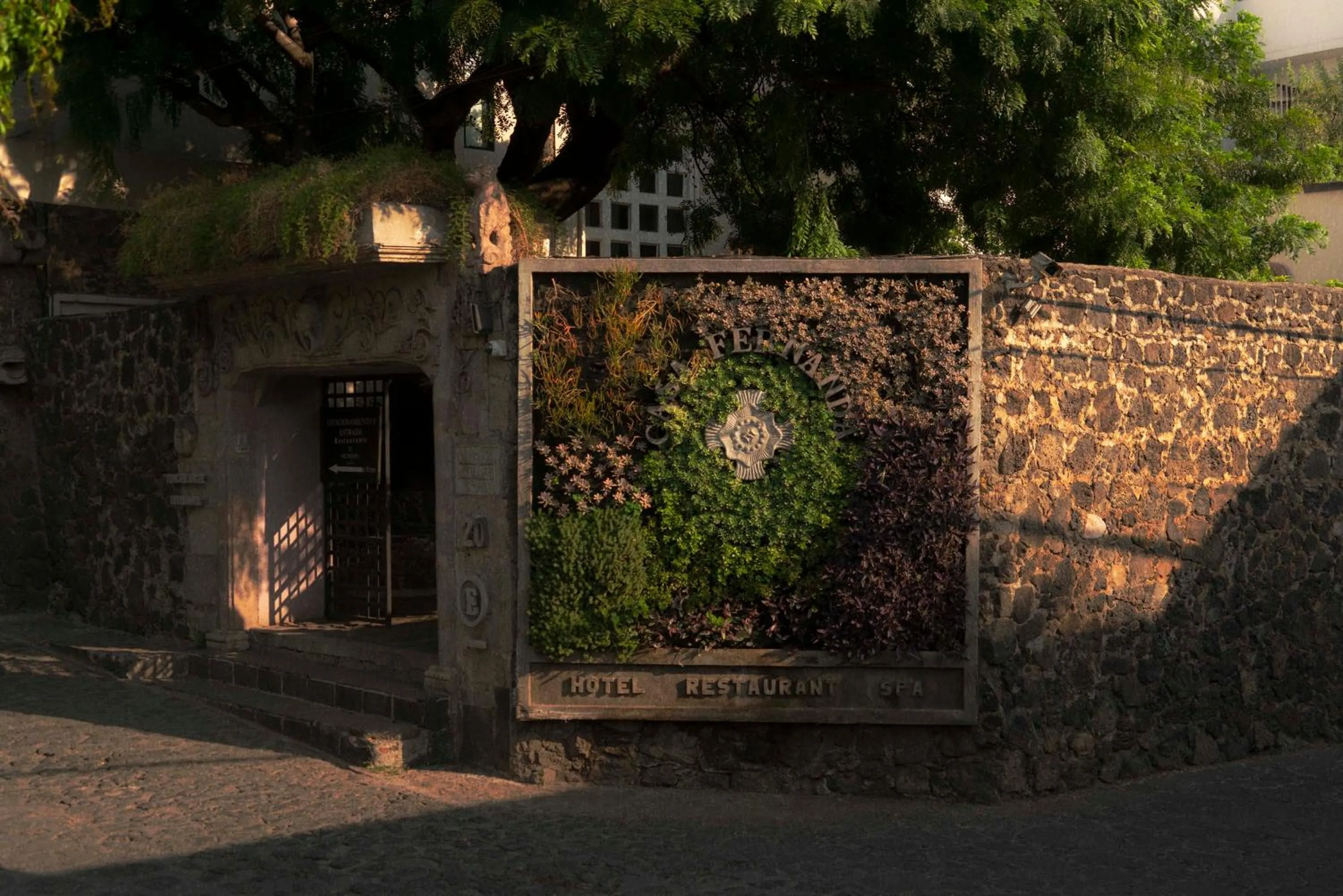 Facade/entrance in Hotel Boutique Casa Fernanda